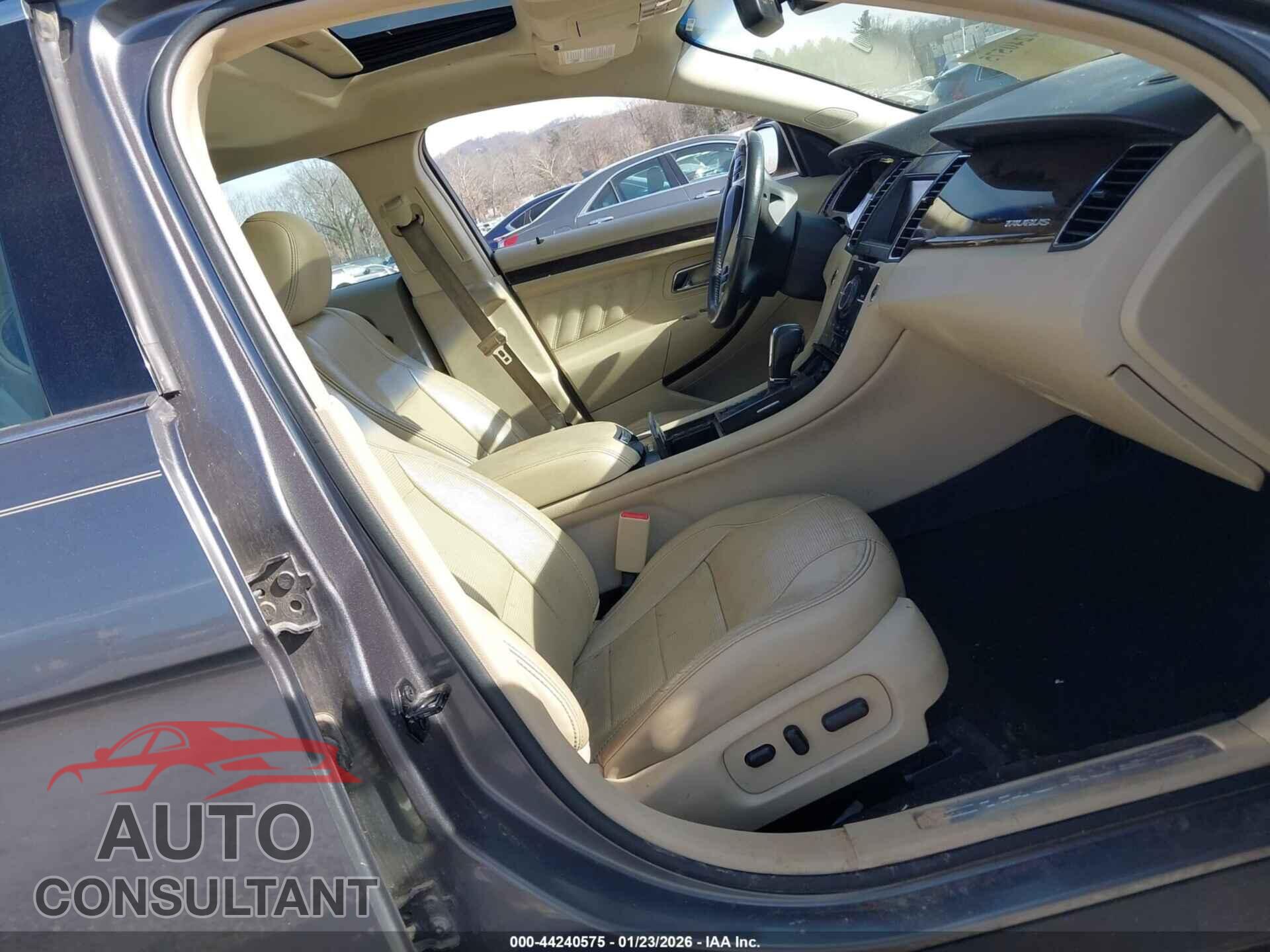 FORD TAURUS 2014 - 1FAHP2F89EG139376