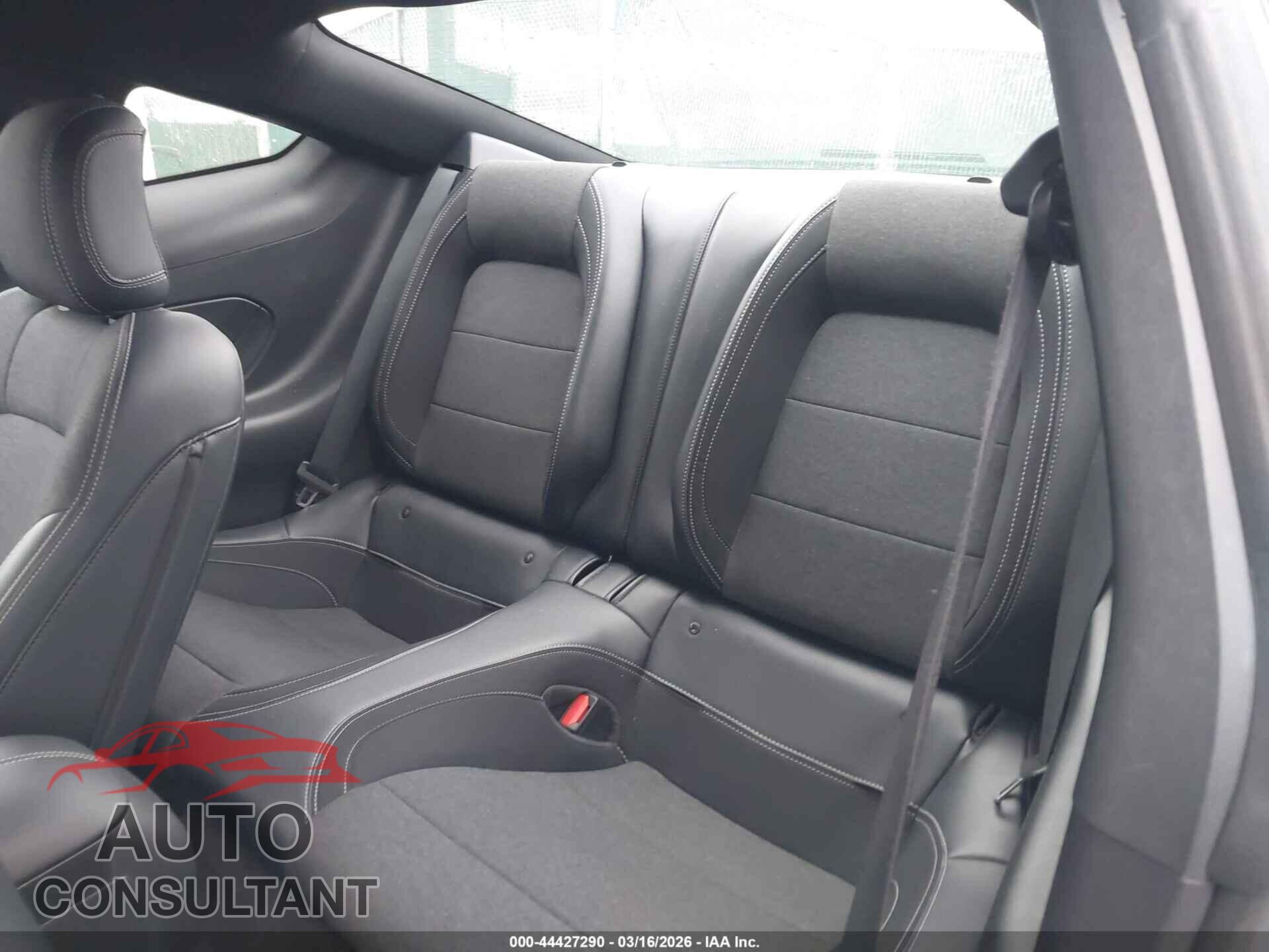 FORD MUSTANG 2024 - 1FA6P8TH7R5139957