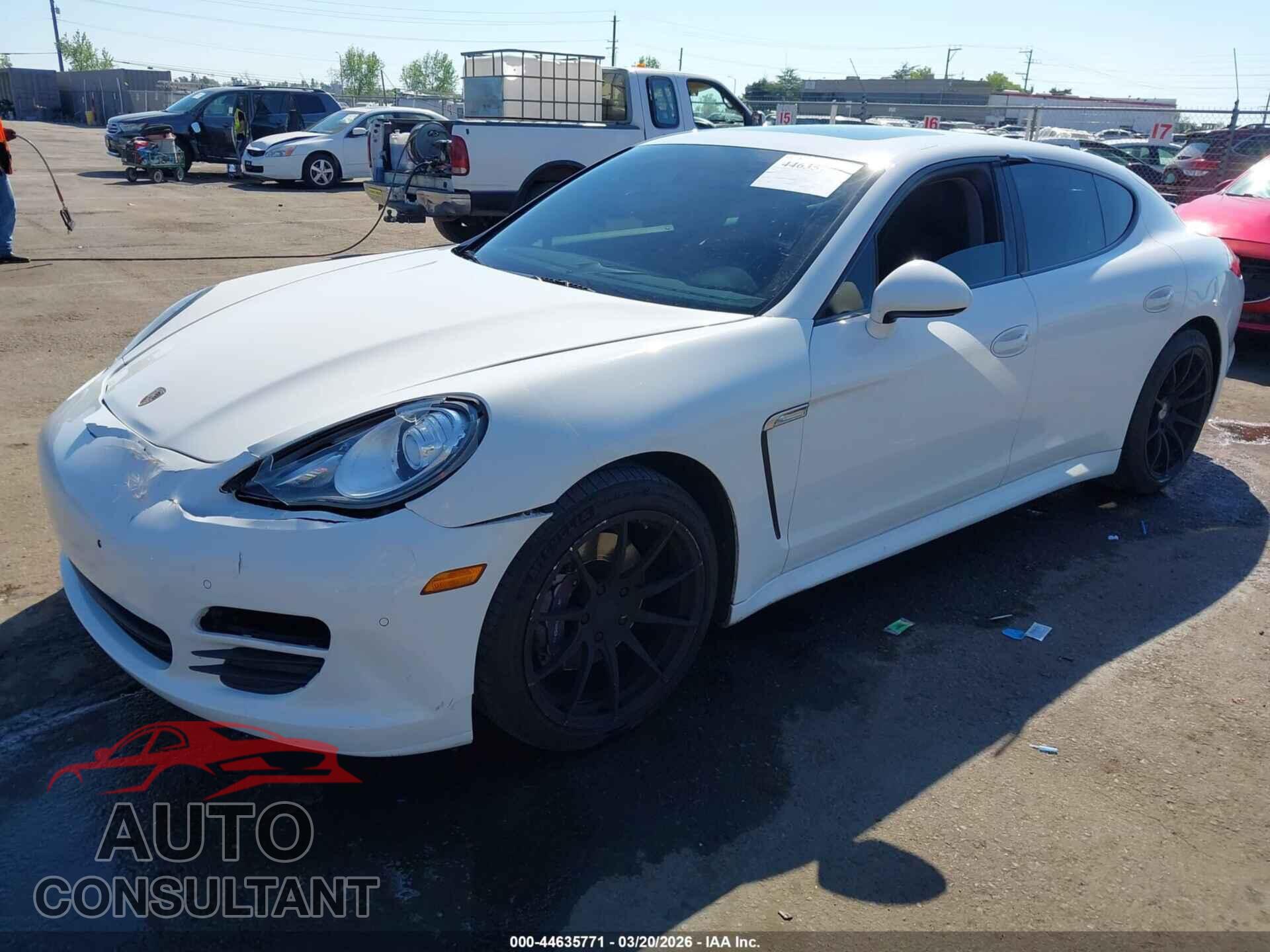 PORSCHE PANAMERA 2012 - WP0AA2A70CL071498