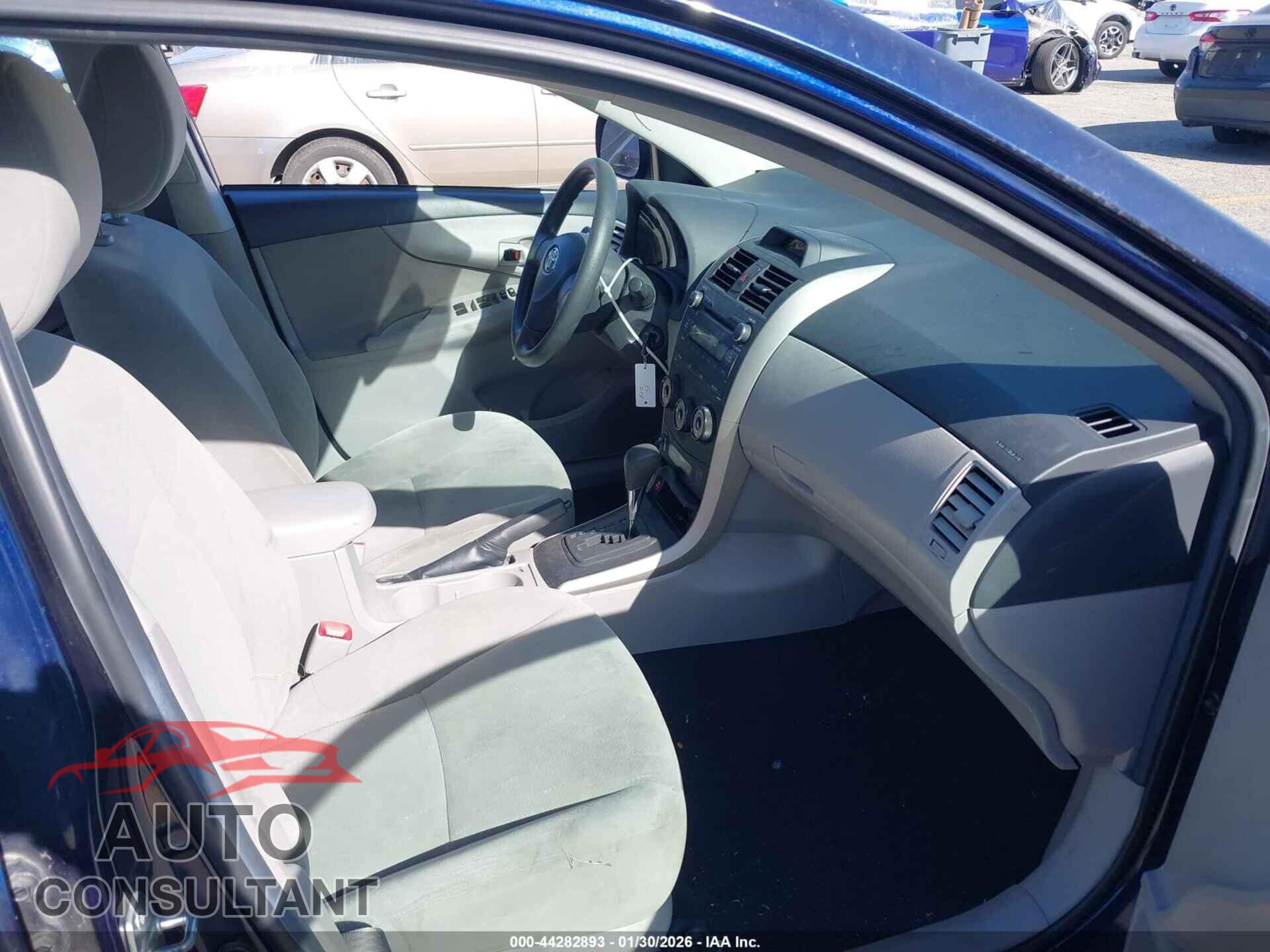 TOYOTA COROLLA 2013 - 2T1BU4EE2DC010159
