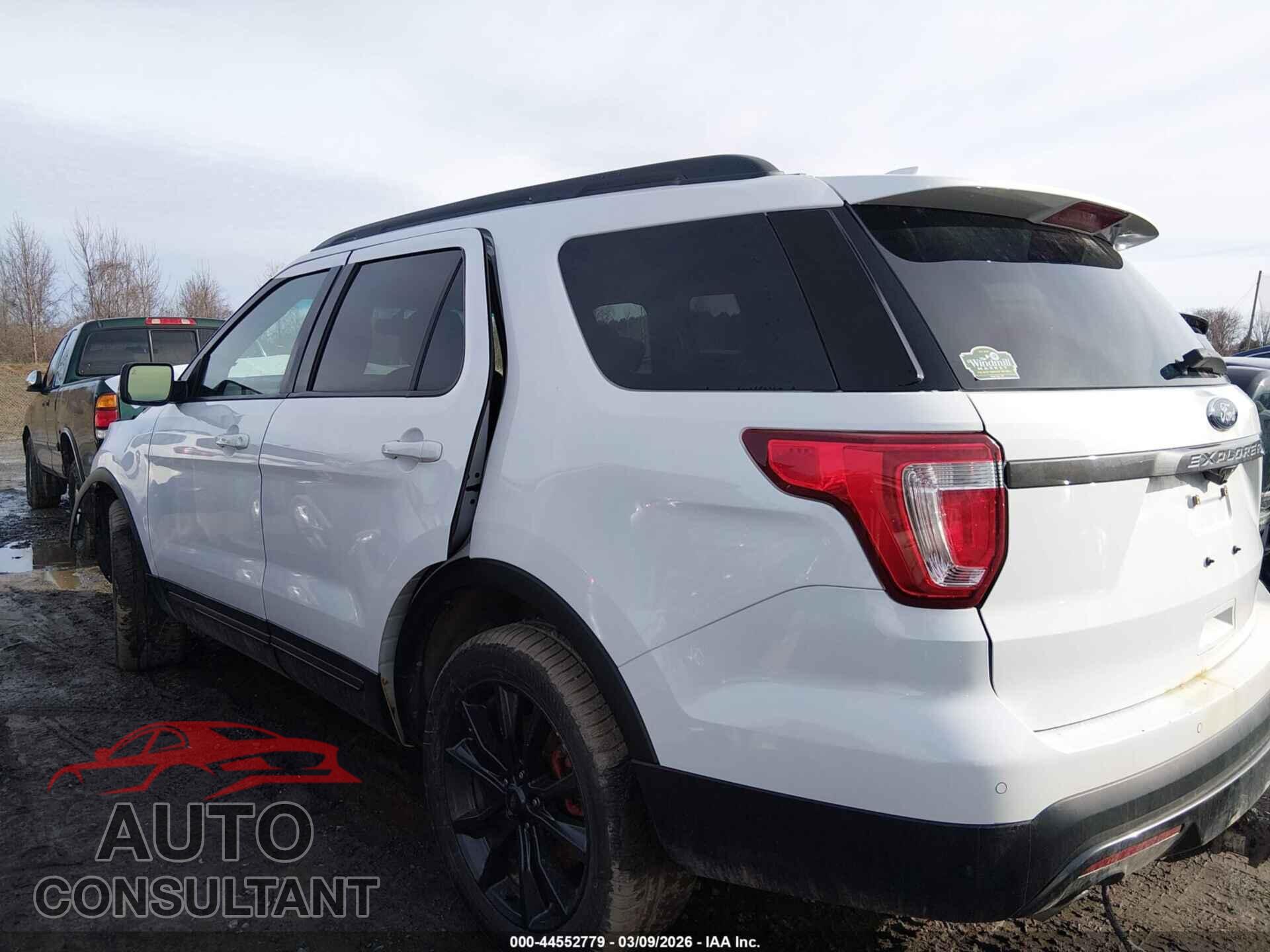 FORD EXPLORER 2017 - 1FM5K8DH2HGC16915
