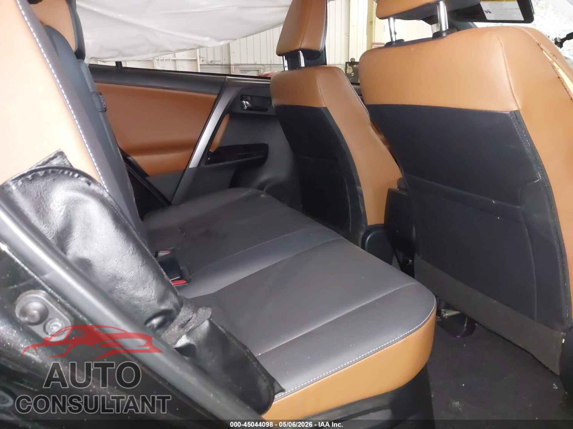 TOYOTA RAV4 HYBRID 2018 - JTMJJREVXJD188336