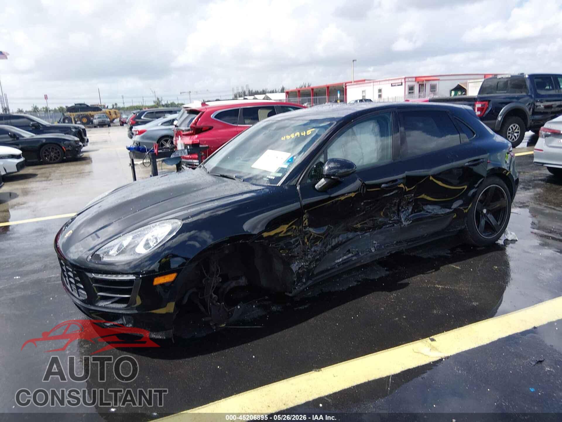 PORSCHE MACAN 2018 - WP1AA2A58JLB04905