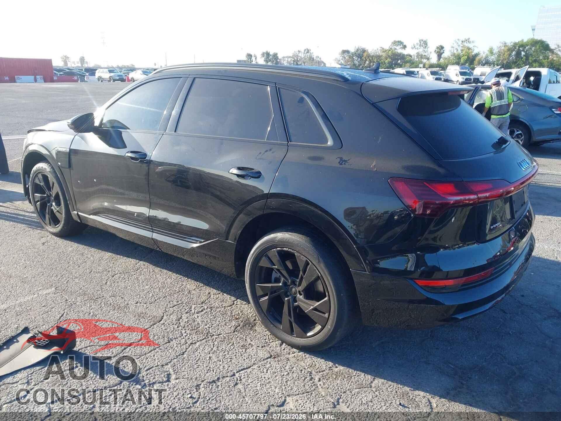 AUDI E-TRON 2021 - WA1AAAGE1MB010971