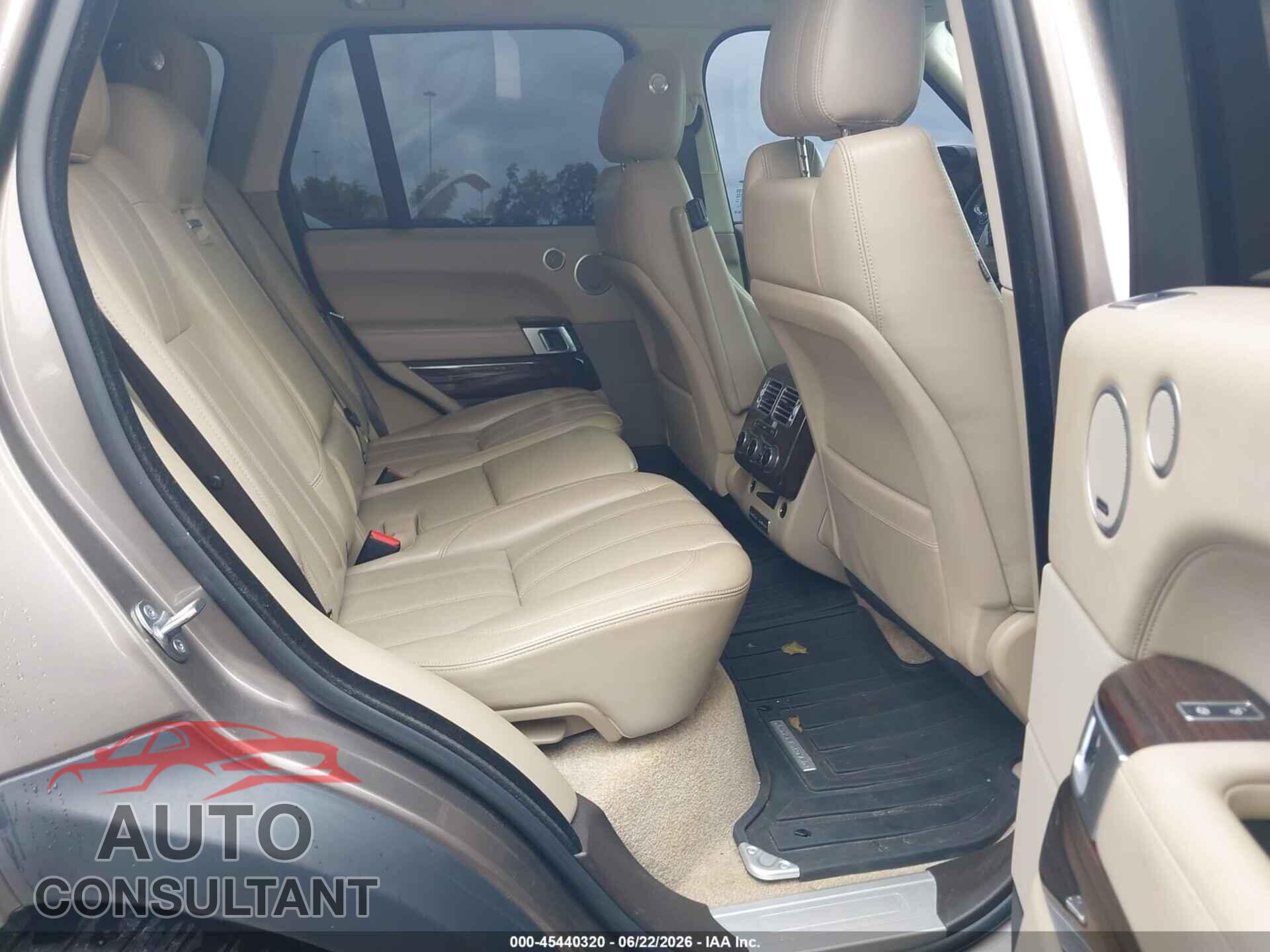 LAND ROVER RANGE ROVER 2015 - SALGS2VF3FA242228