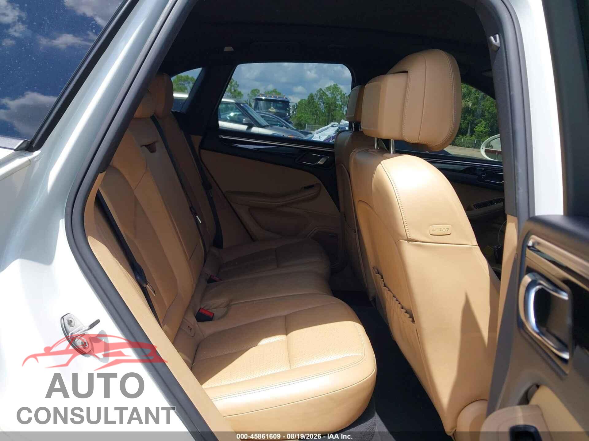 PORSCHE MACAN 2017 - WP1AA2A52HLB81442