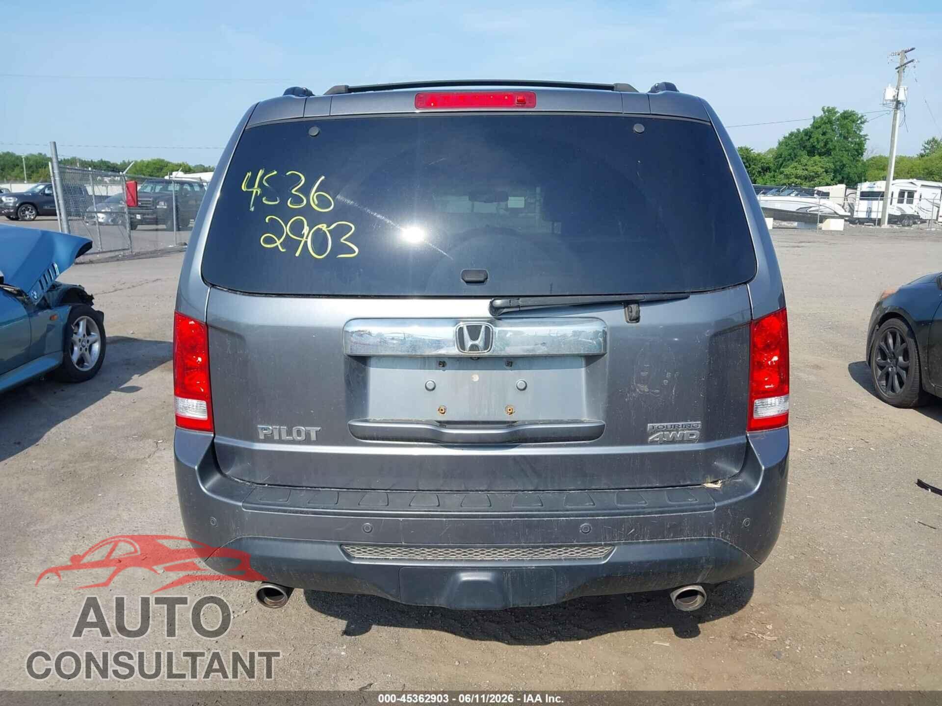 HONDA PILOT 2013 - 5FNYF4H96DB065535