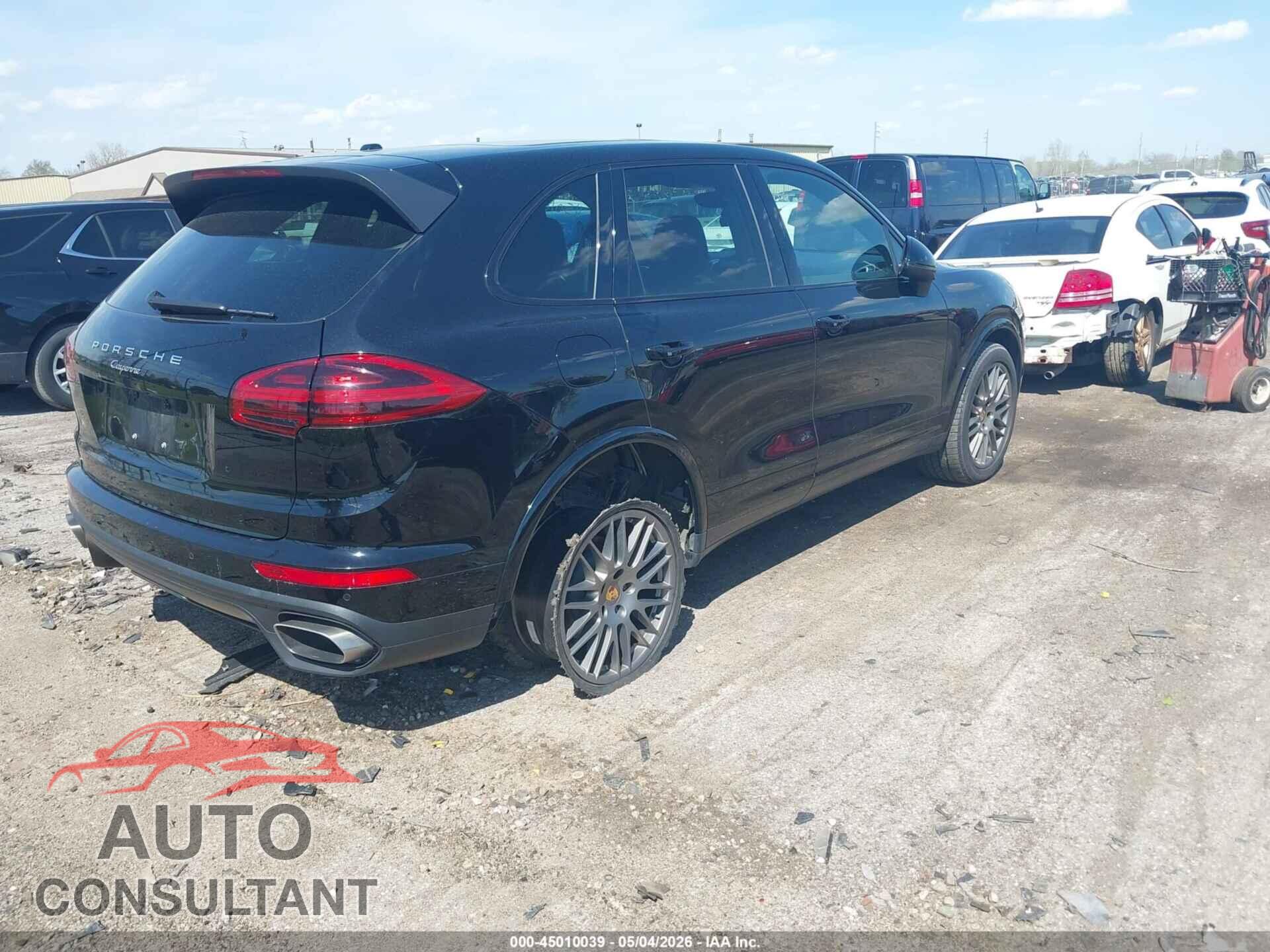 PORSCHE CAYENNE 2017 - WP1AA2A20HKA81576
