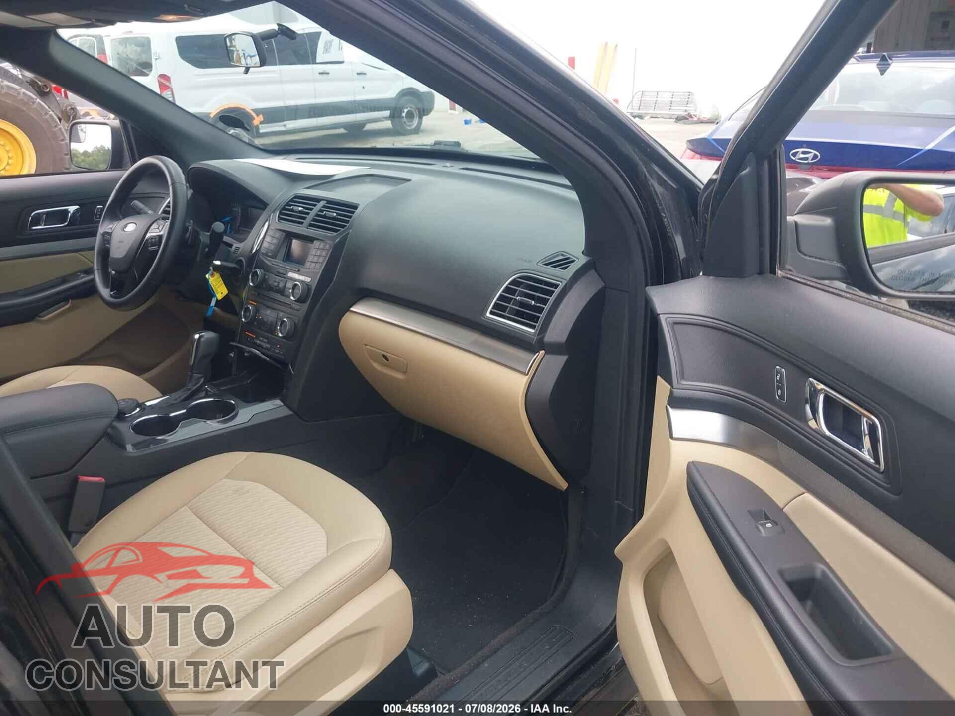 FORD EXPLORER 2017 - 1FM5K8B85HGE25679