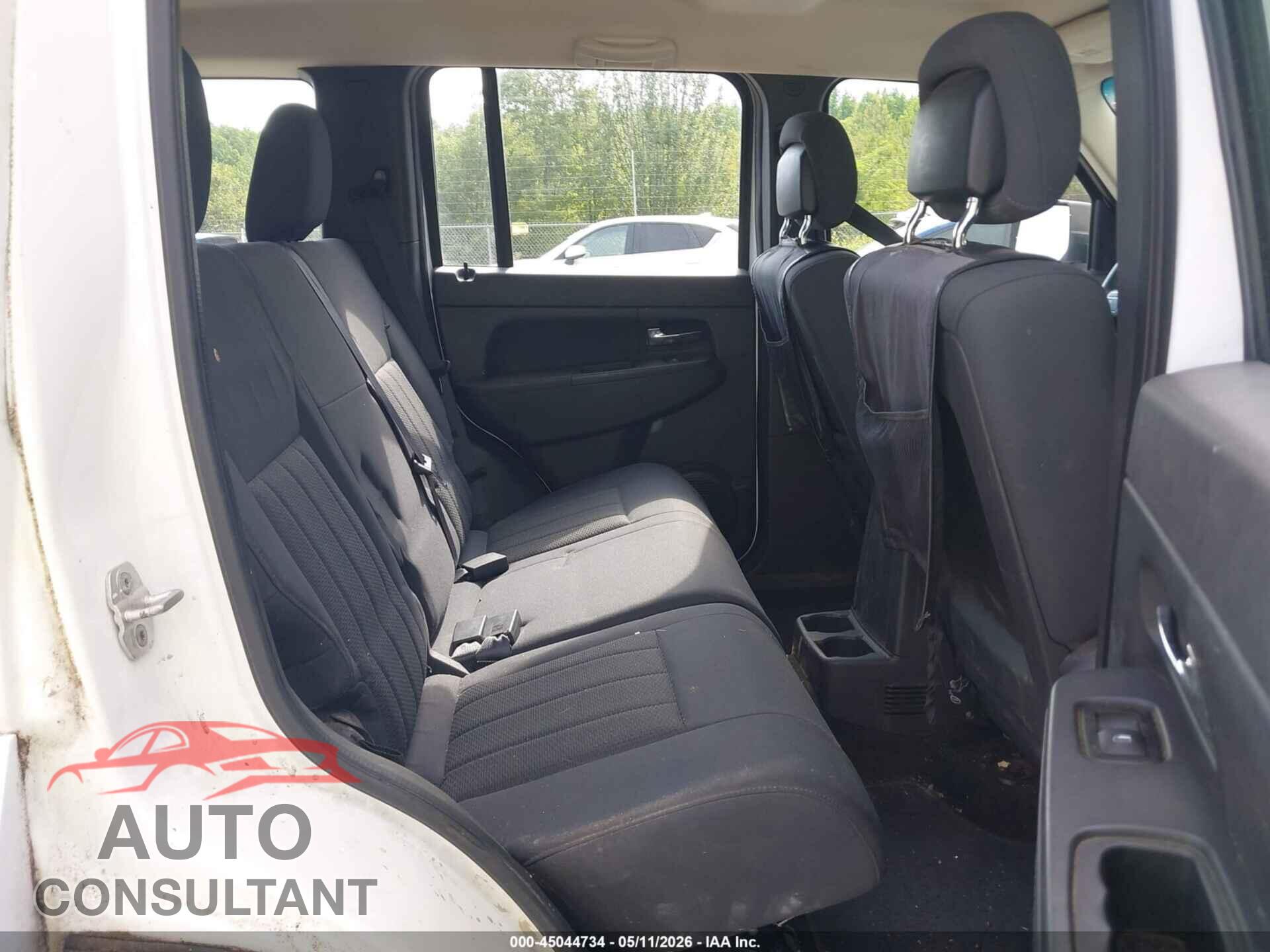 JEEP LIBERTY 2011 - 1J4PN2GK9BW527967