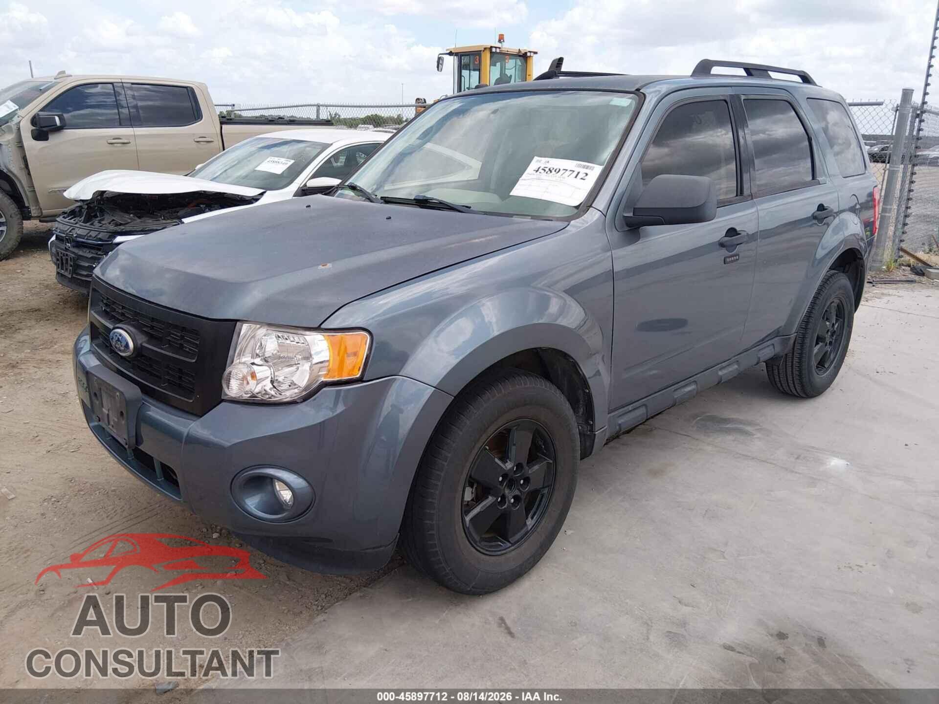 FORD ESCAPE 2010 - 1FMCU0D73AKB01043