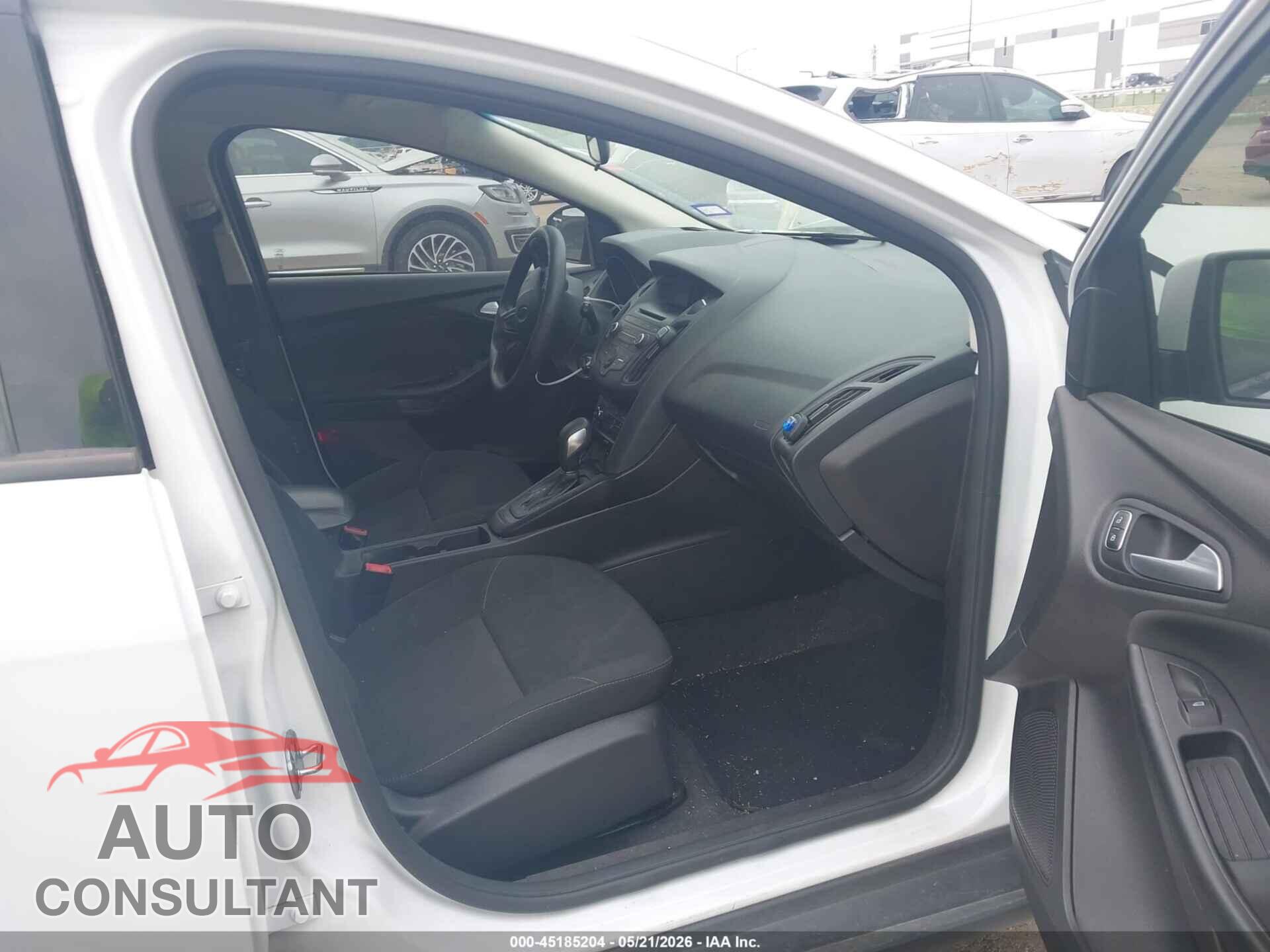 FORD FOCUS 2017 - 1FADP3K28HL217230