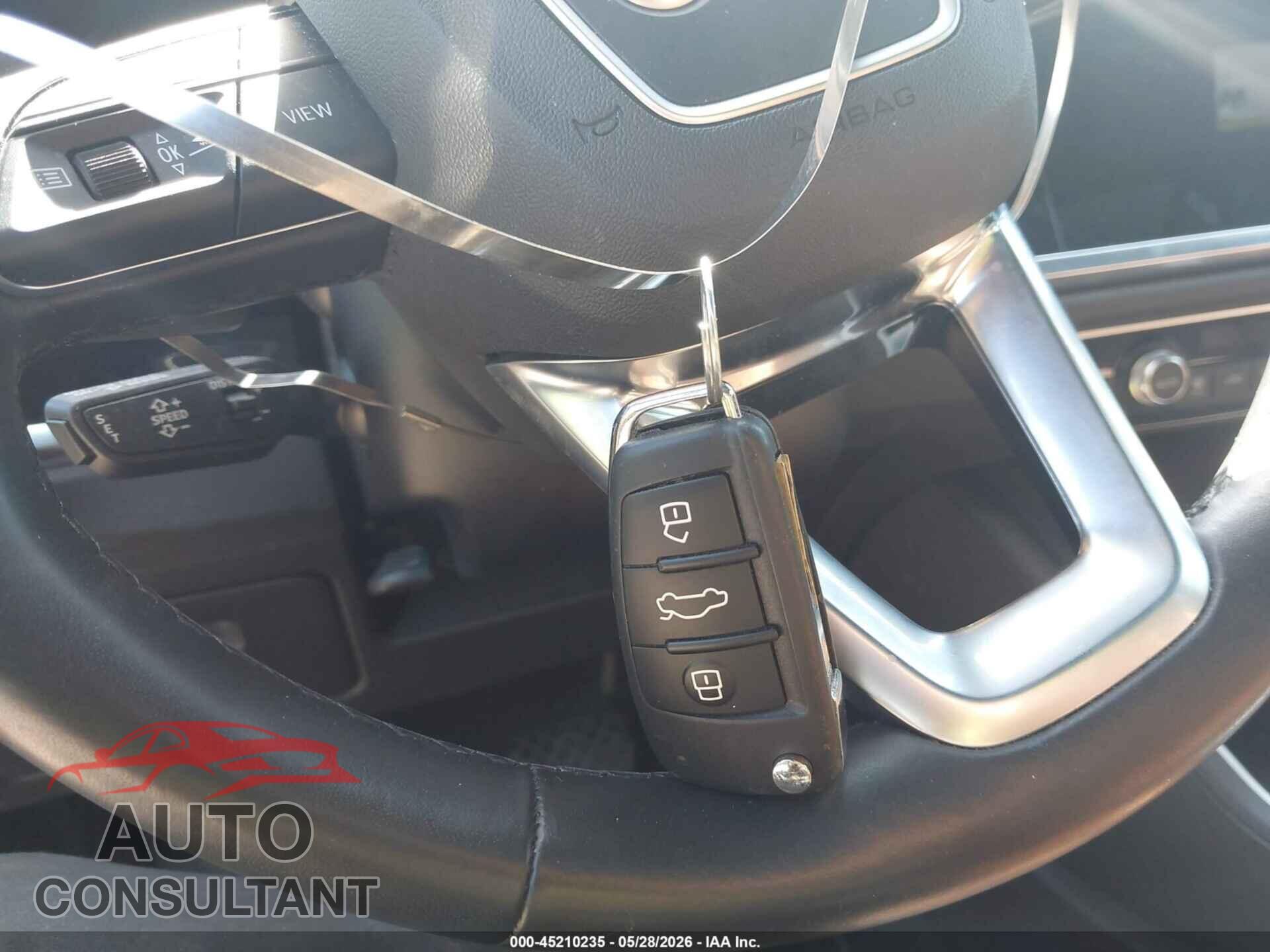 AUDI Q3 2022 - WA1EECF3XN1027244