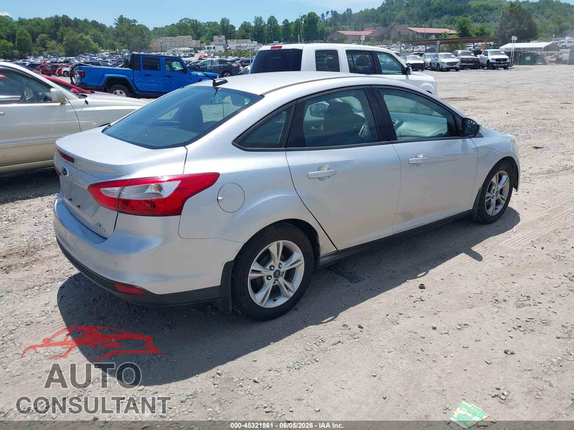 FORD FOCUS 2014 - 1FADP3F25EL129192