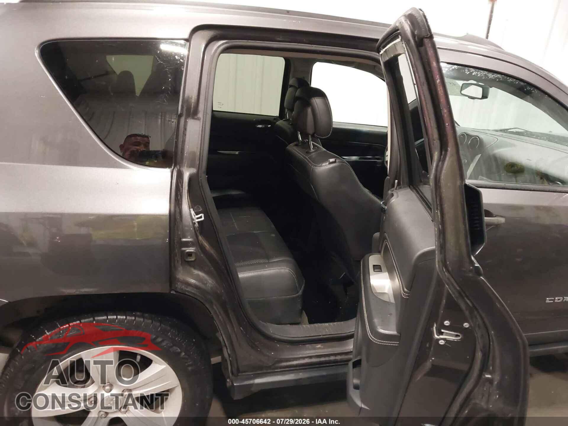 JEEP COMPASS 2017 - 1C4NJDEB0HD112094
