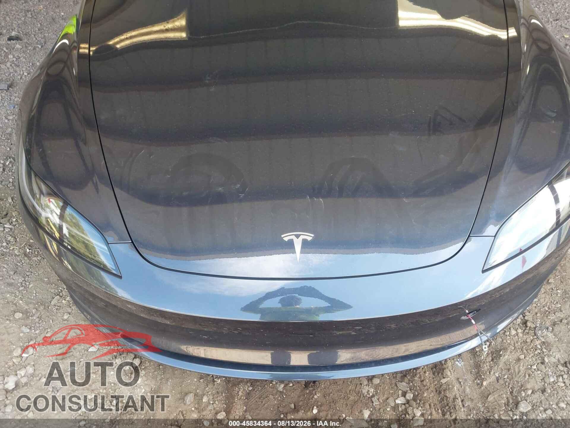 TESLA MODEL 3 2024 - 5YJ3E1EA3RF869681