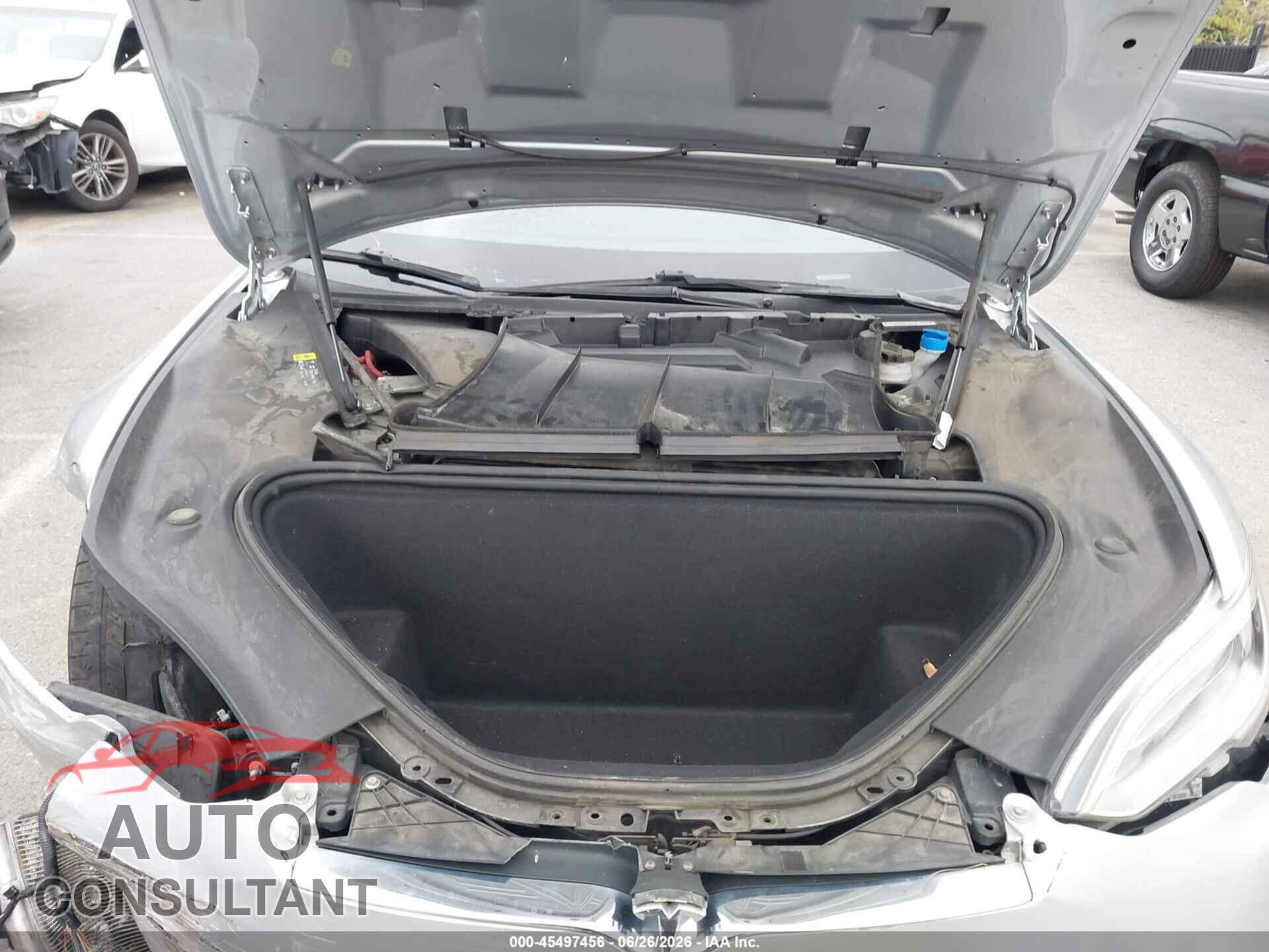 TESLA MODEL S 2017 - 5YJSA1E19HF208923