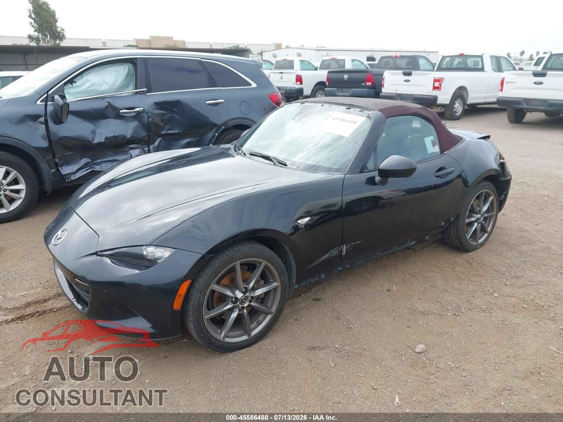 MAZDA MX-5 MIATA 2018 - JM1NDAD70J0204905