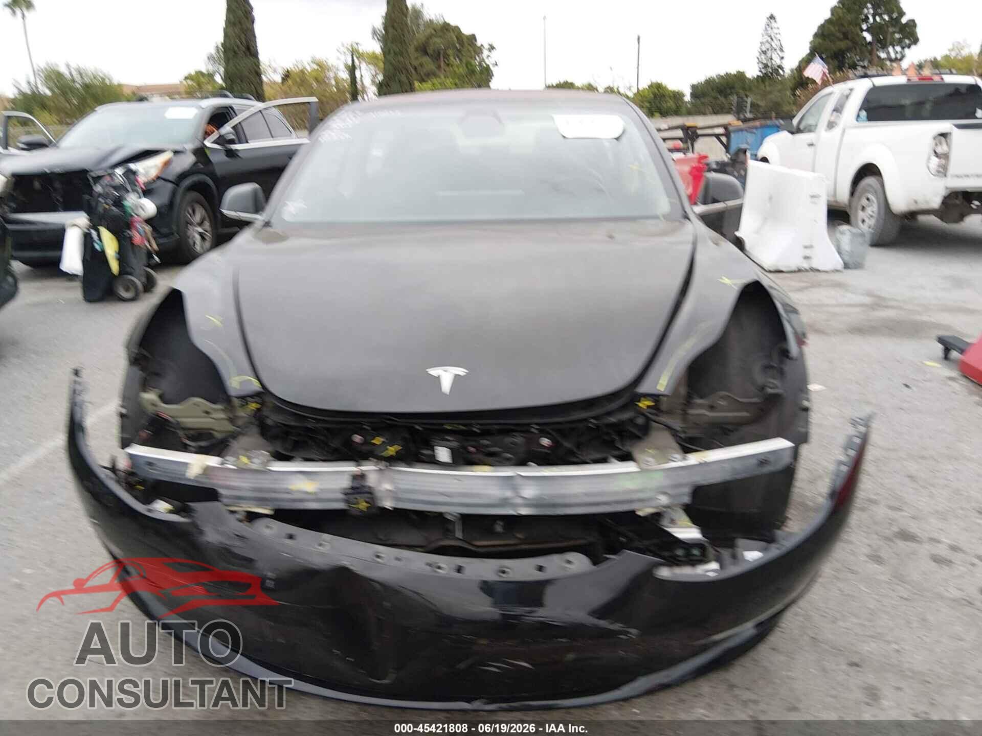 TESLA MODEL 3 2018 - 5YJ3E1EA9JF010728