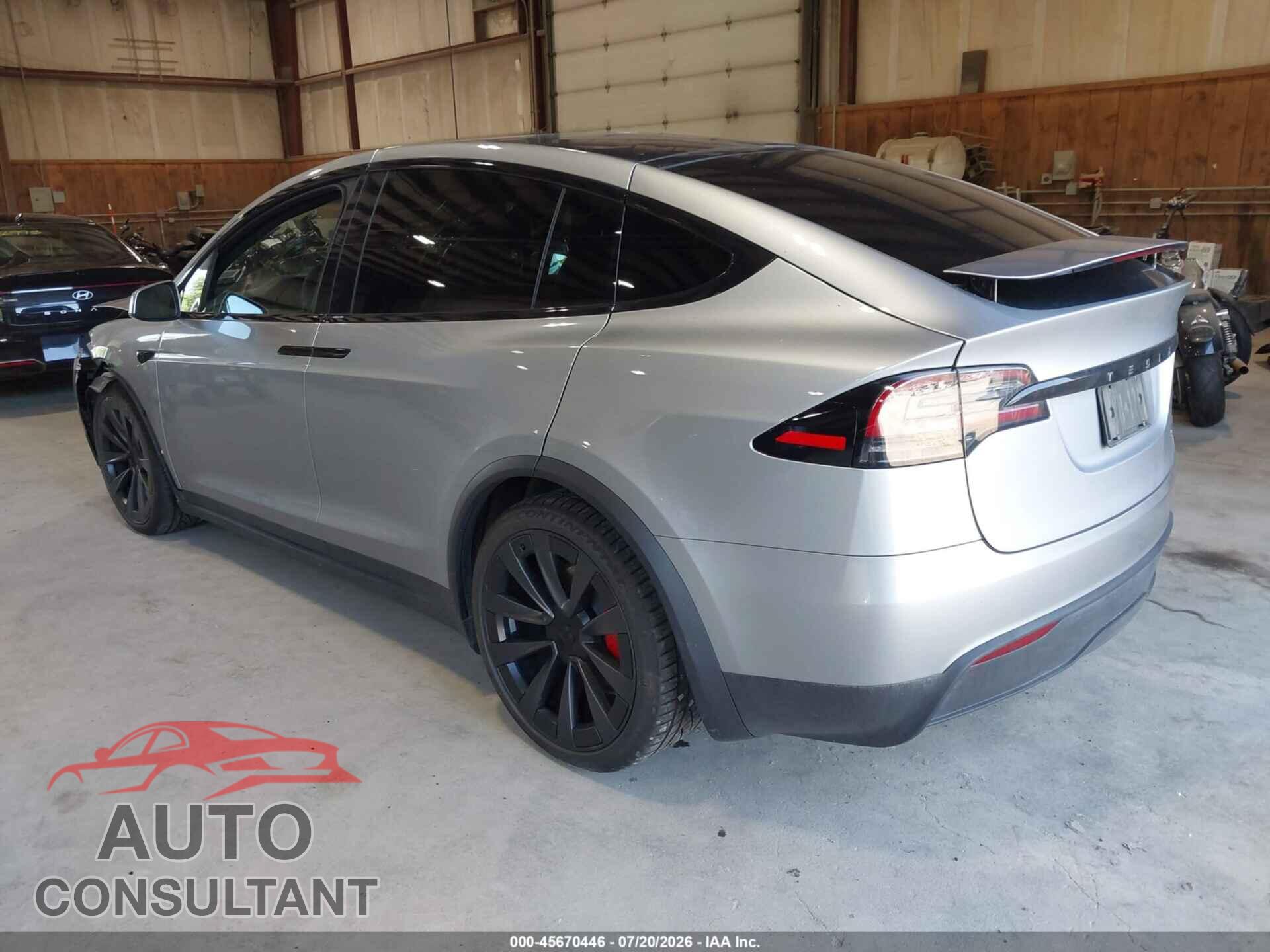 TESLA MODEL X 2024 - 7SAXCBE63RF460169