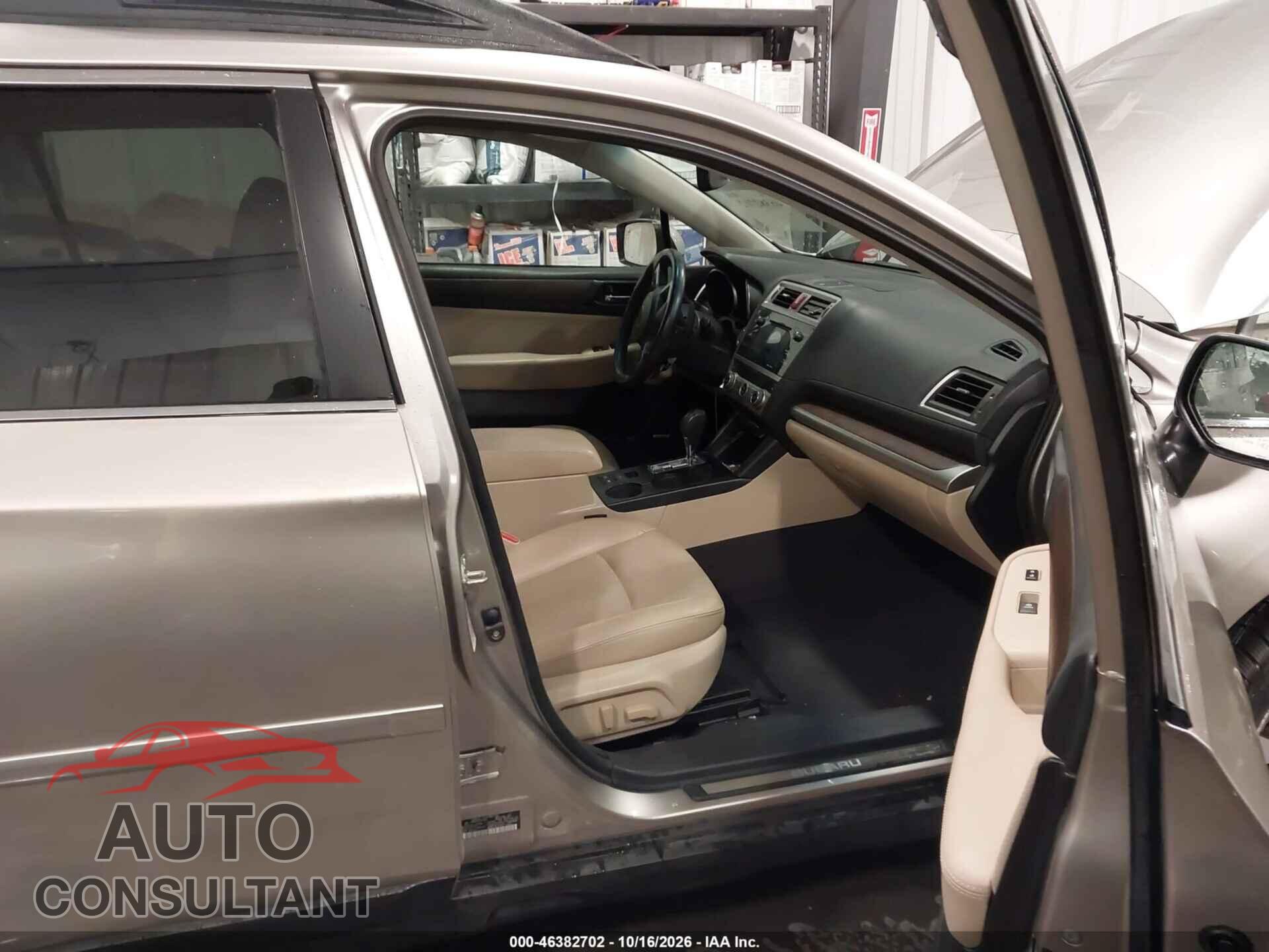 SUBARU OUTBACK 2017 - 4S4BSAKC8H3424886