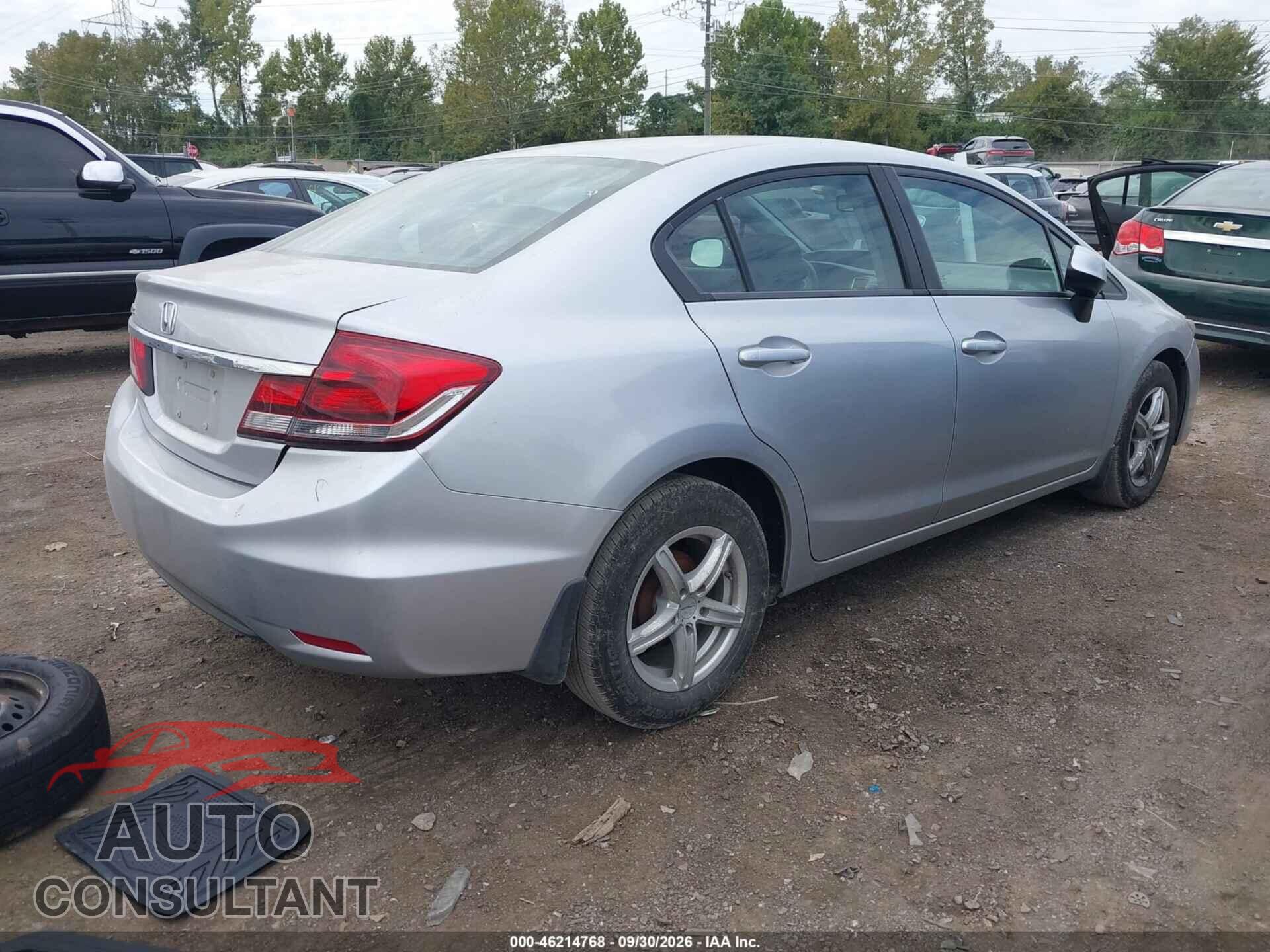 HONDA CIVIC 2013 - 19XFB2F57DE045792