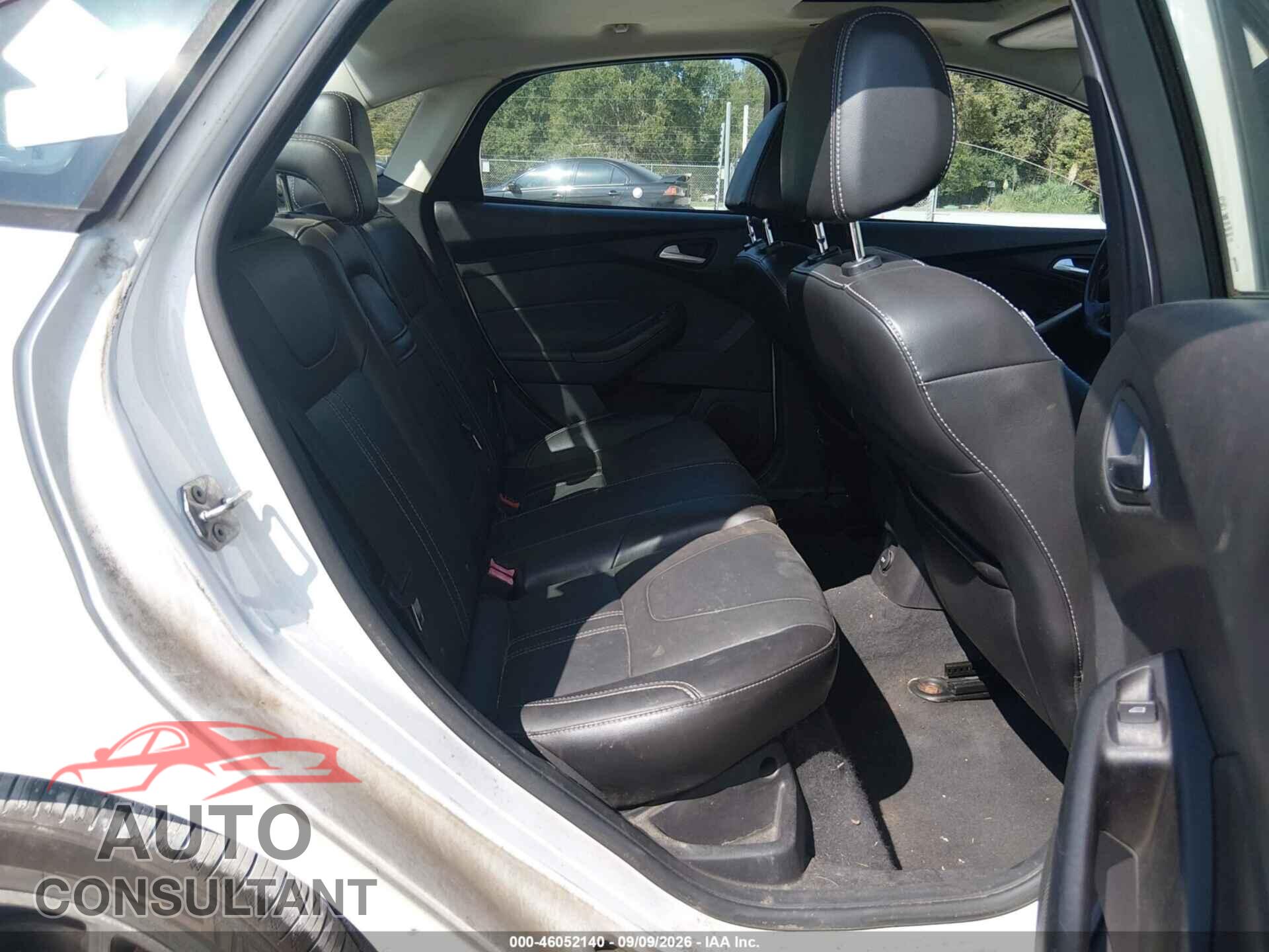 FORD FOCUS 2013 - 1FADP3F22DL237140