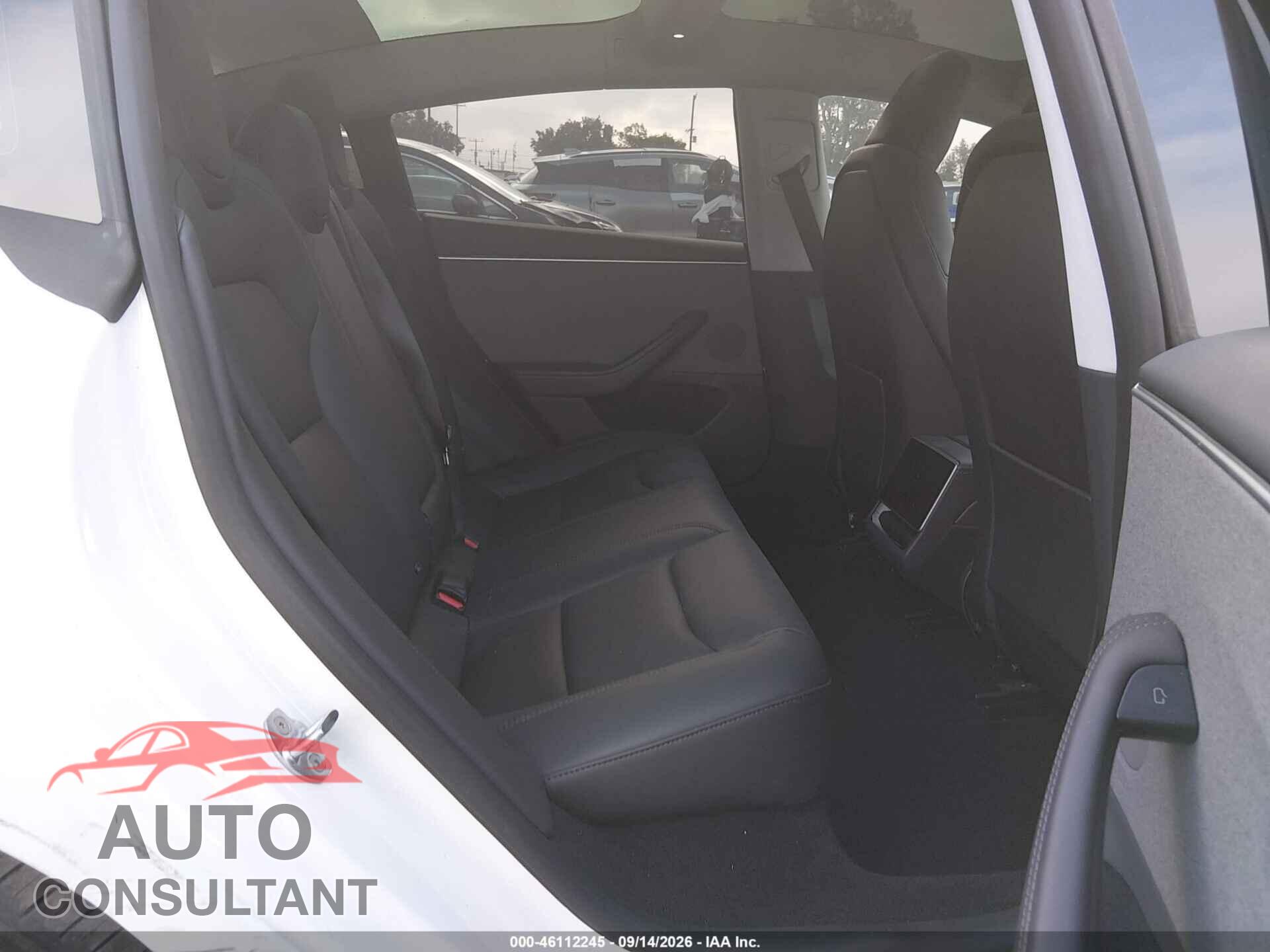 TESLA MODEL 3 2025 - 5YJ3E1EA3SF991043