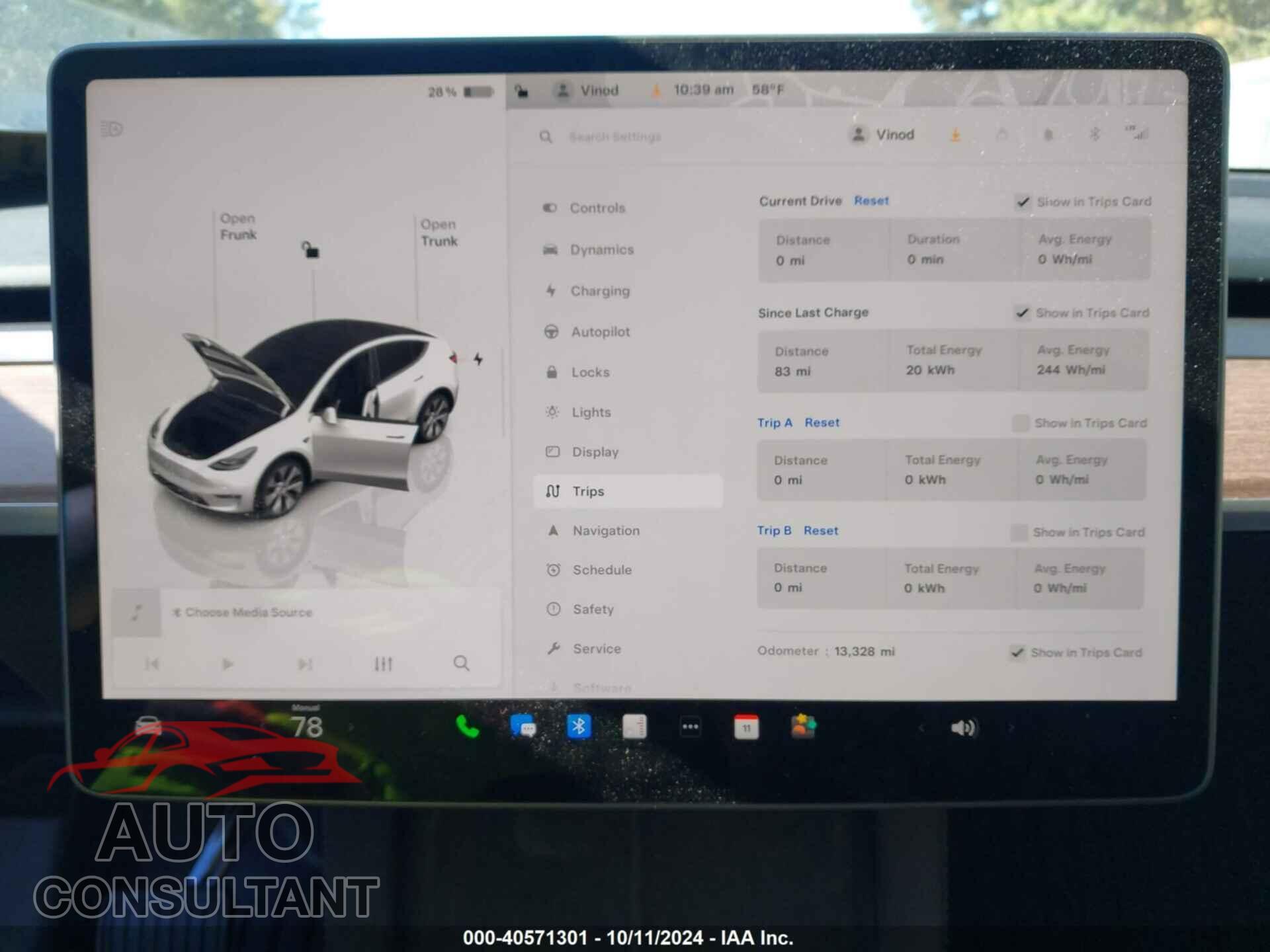TESLA MODEL Y 2024 - 7SAYGDEE3RF007794
