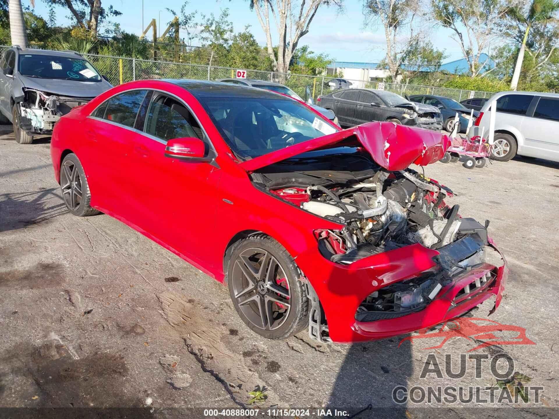 MERCEDES-BENZ CLA 250 2018 - WDDSJ4EB9JN678120
