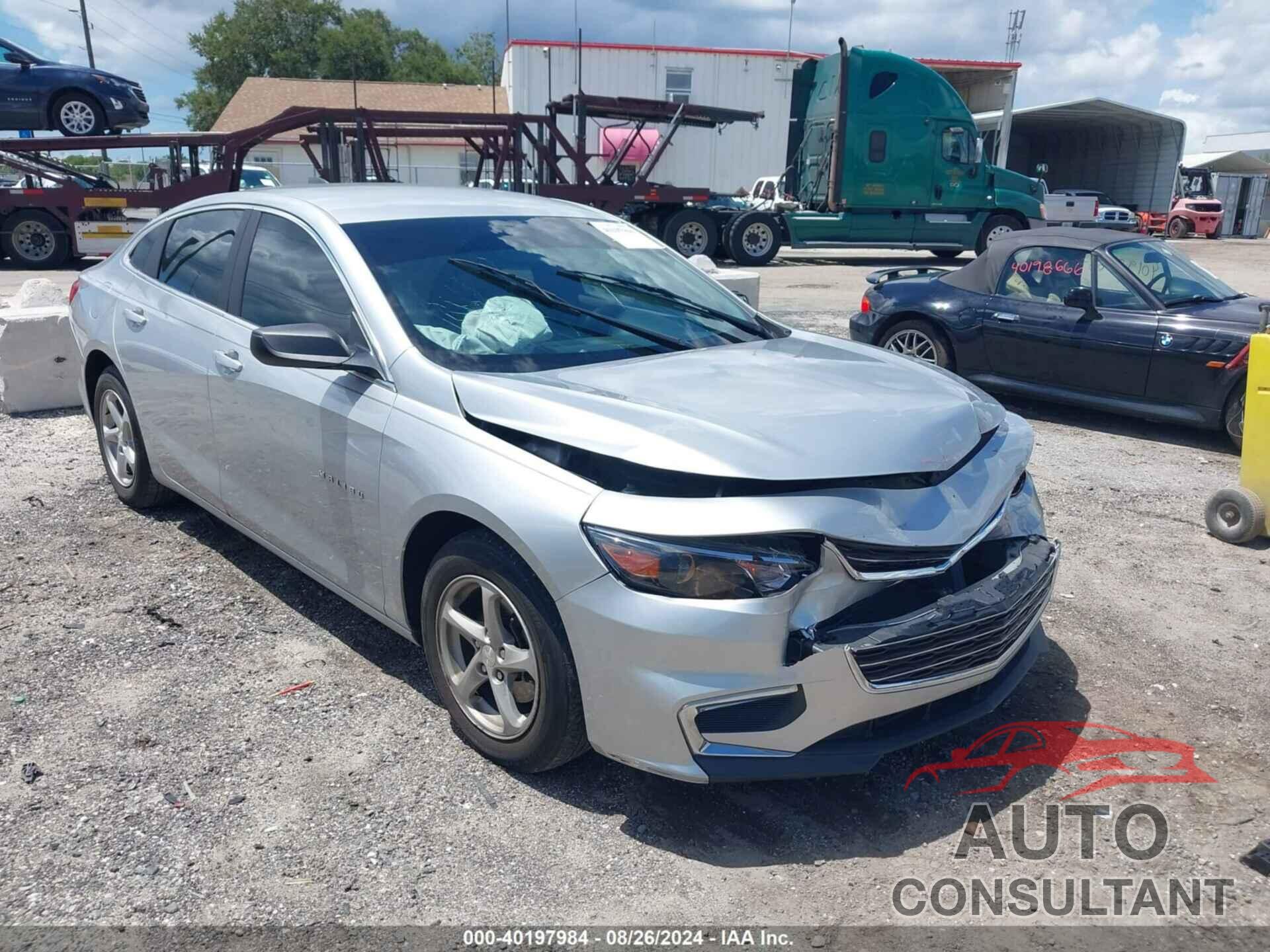 CHEVROLET MALIBU 2018 - 1G1ZB5ST0JF213298