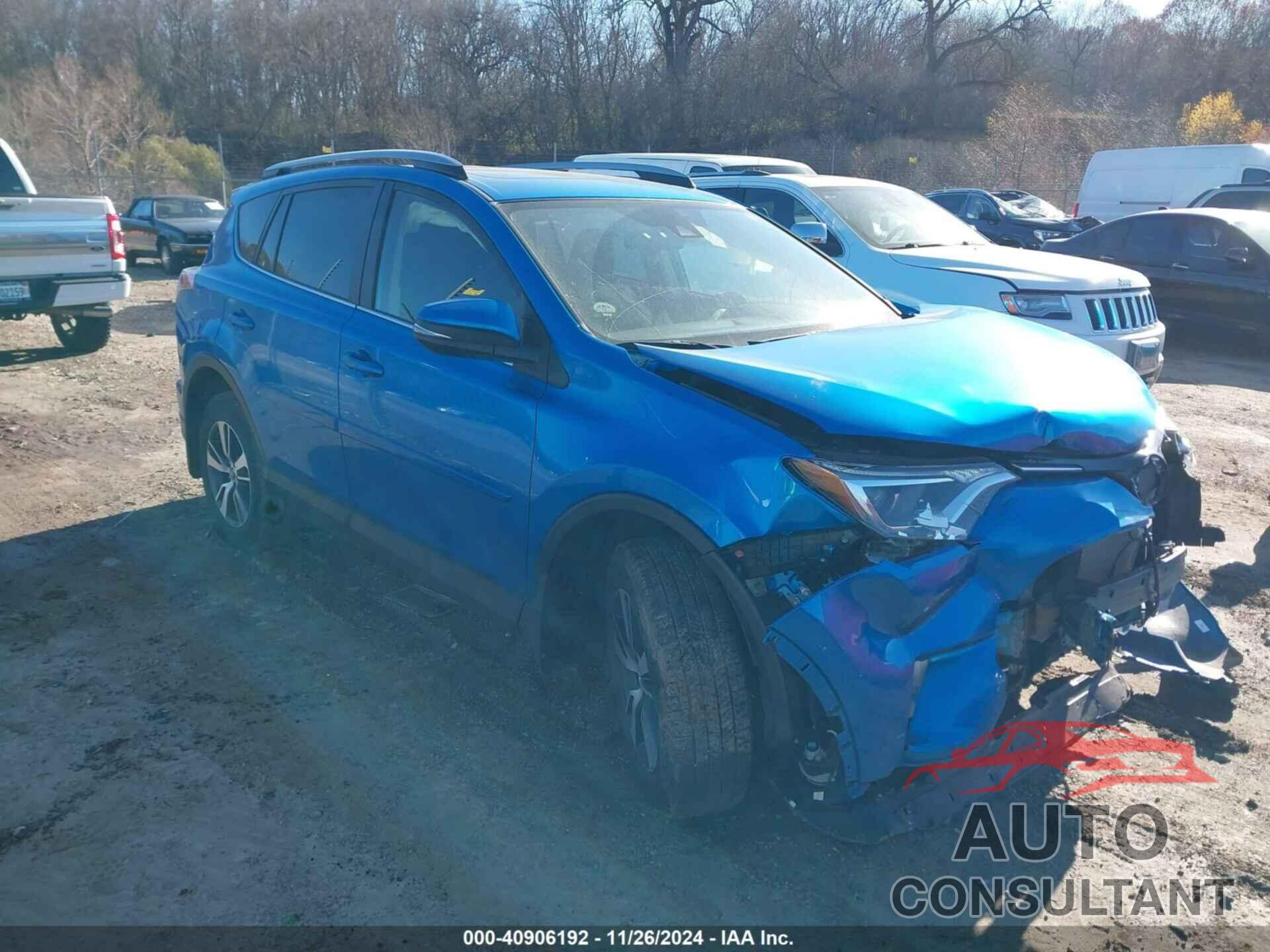 TOYOTA RAV4 2018 - JTMRFREV6JJ180921