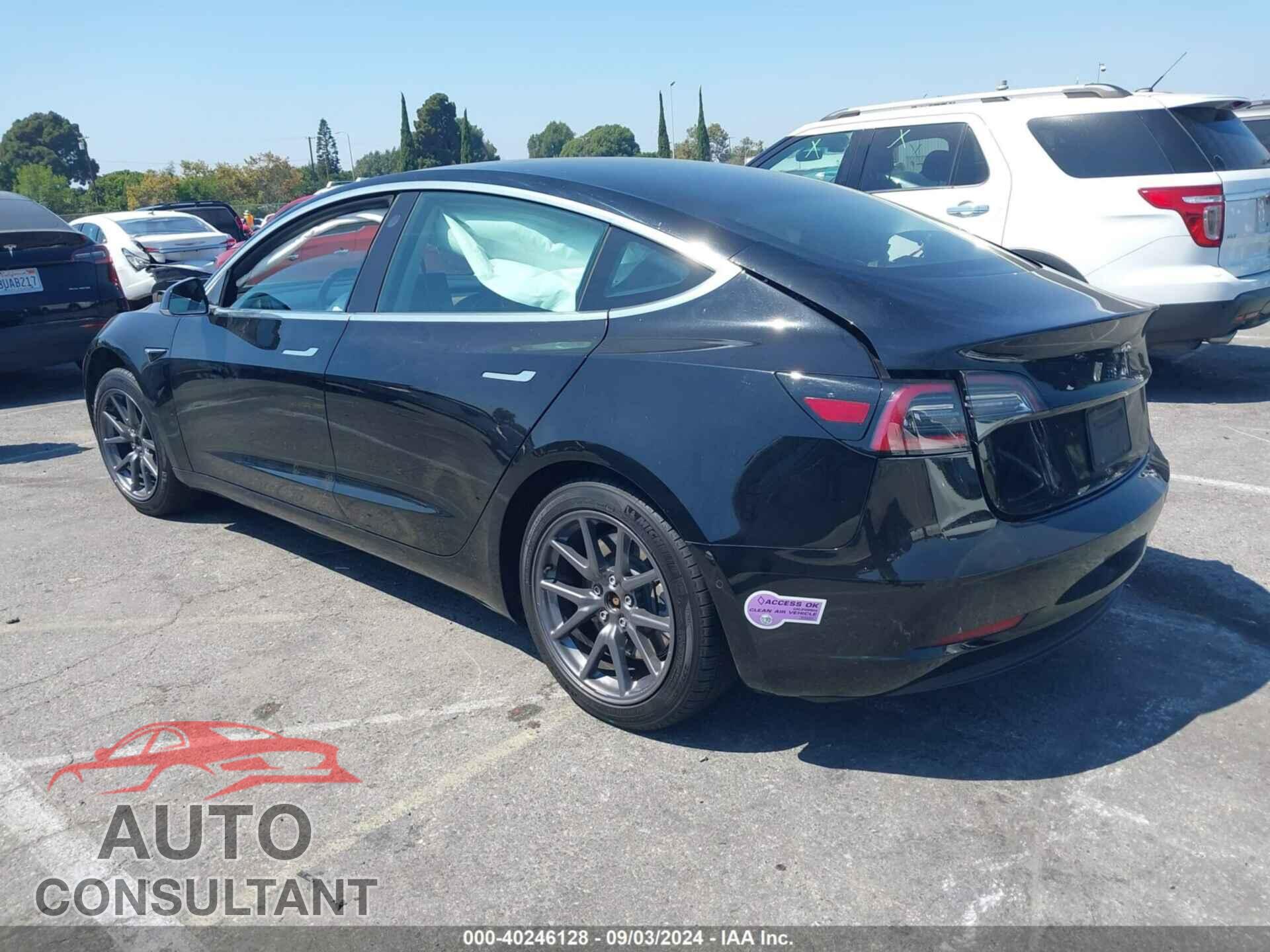 TESLA MODEL 3 2019 - 5YJ3E1EA1KF395767
