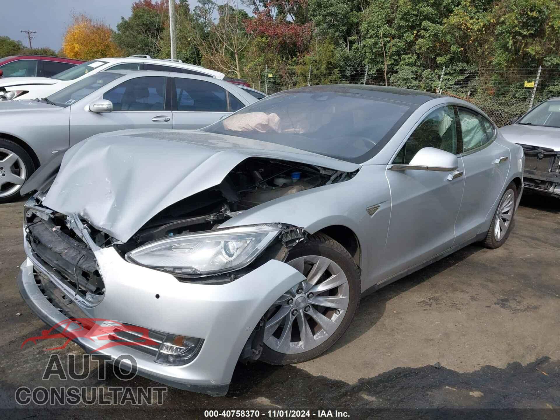 TESLA MODEL S 2015 - 5YJSA1E21FF119045