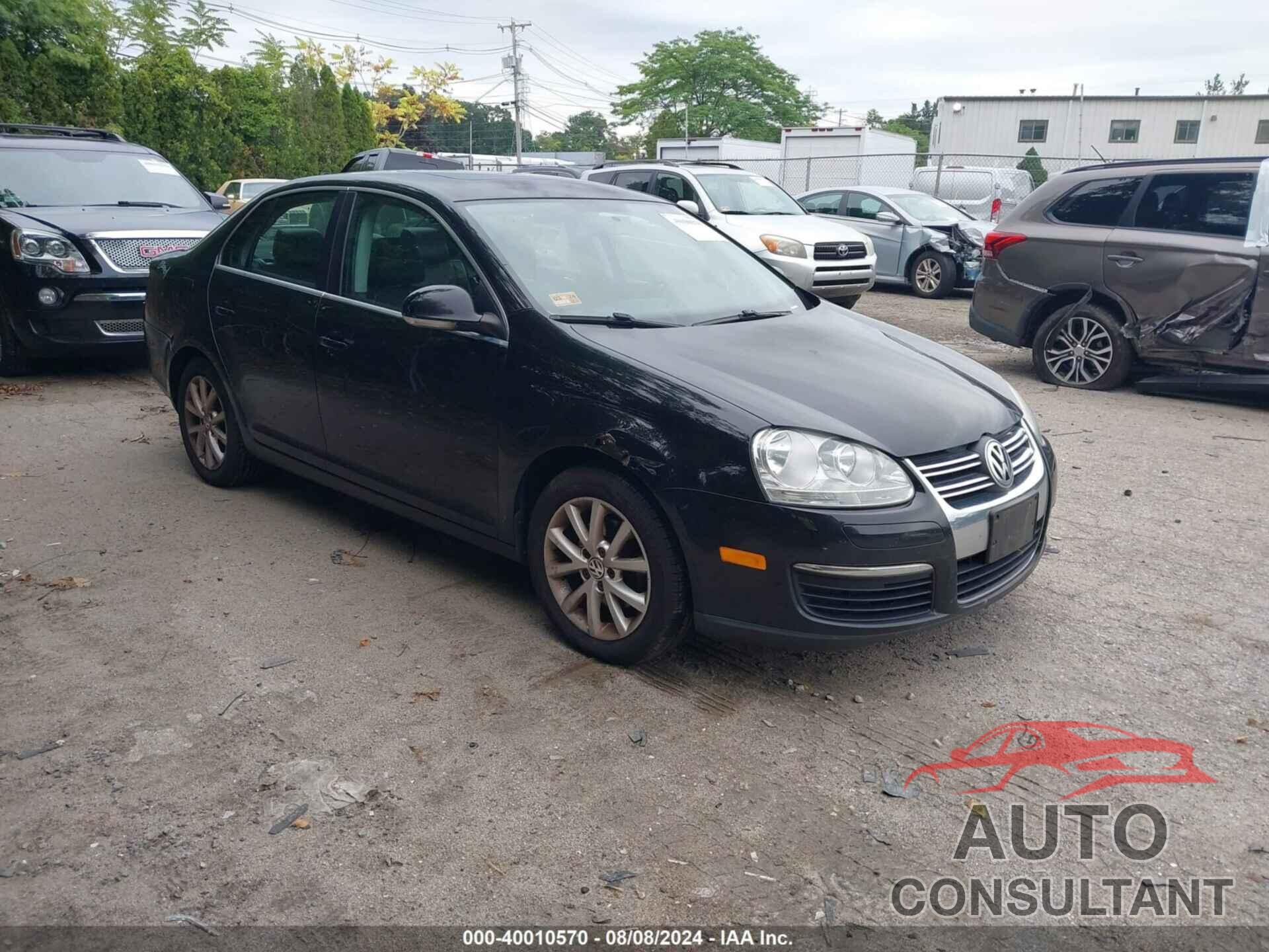 VOLKSWAGEN JETTA 2010 - 3VWRZ7AJ4AM019935
