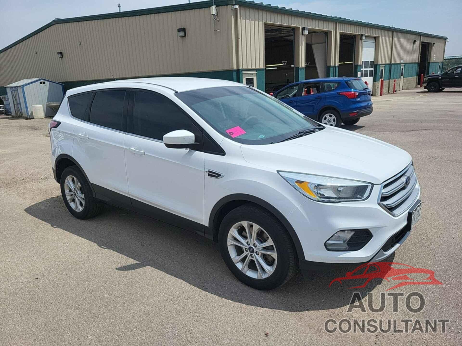 FORD ESCAPE 2017 - 1FMCU9GDXHUD78695