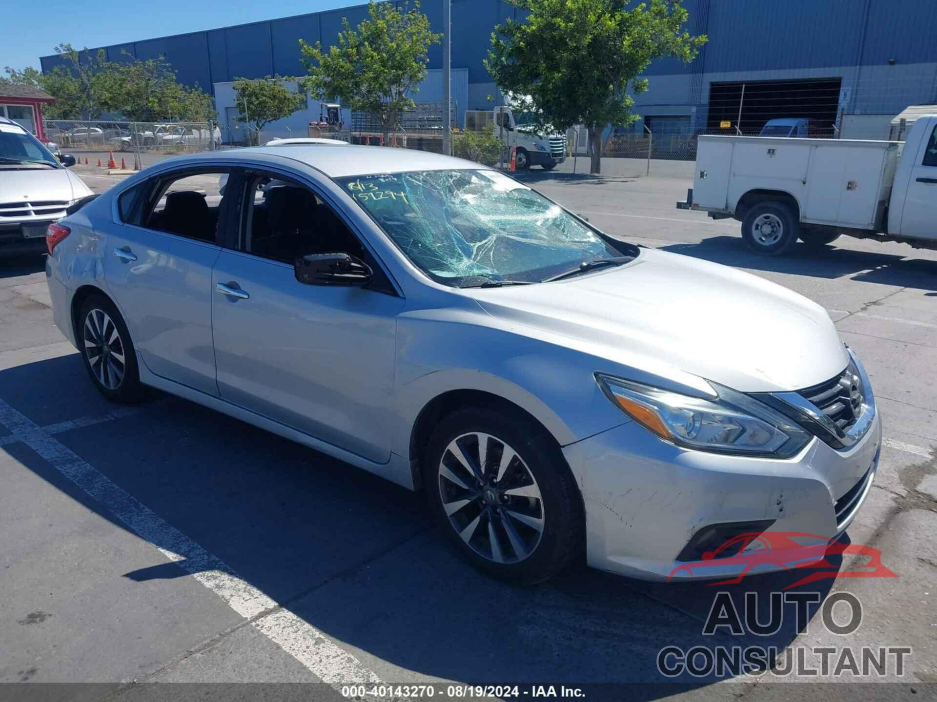 NISSAN ALTIMA 2017 - 1N4AL3AP4HC180771