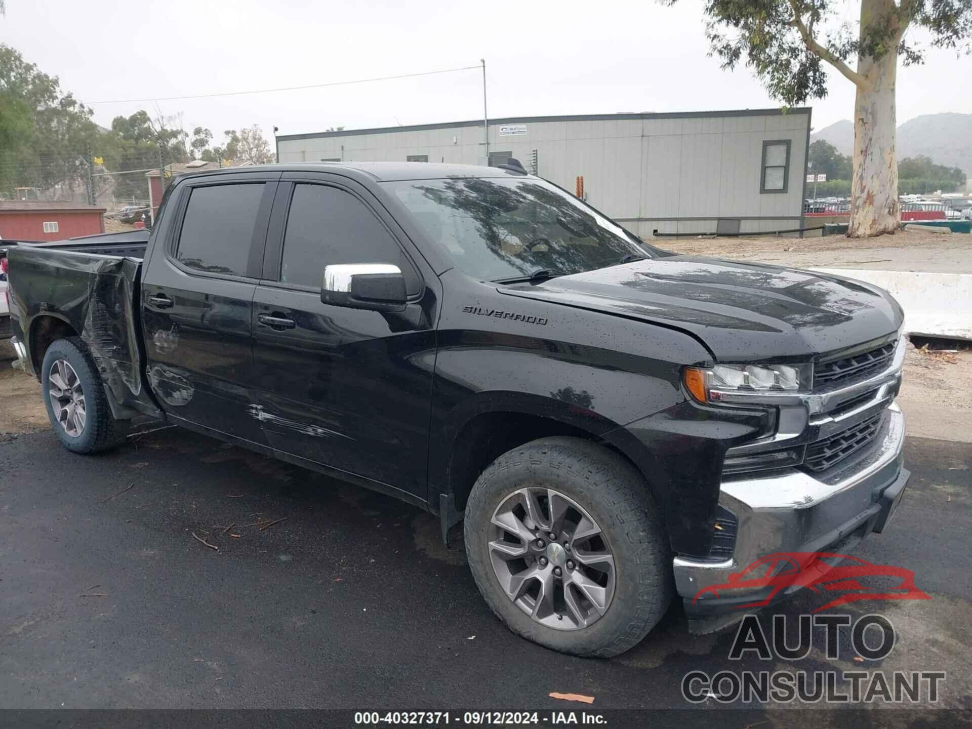 CHEVROLET SILVERADO 1500 2021 - 1GCPWCED1MZ131207
