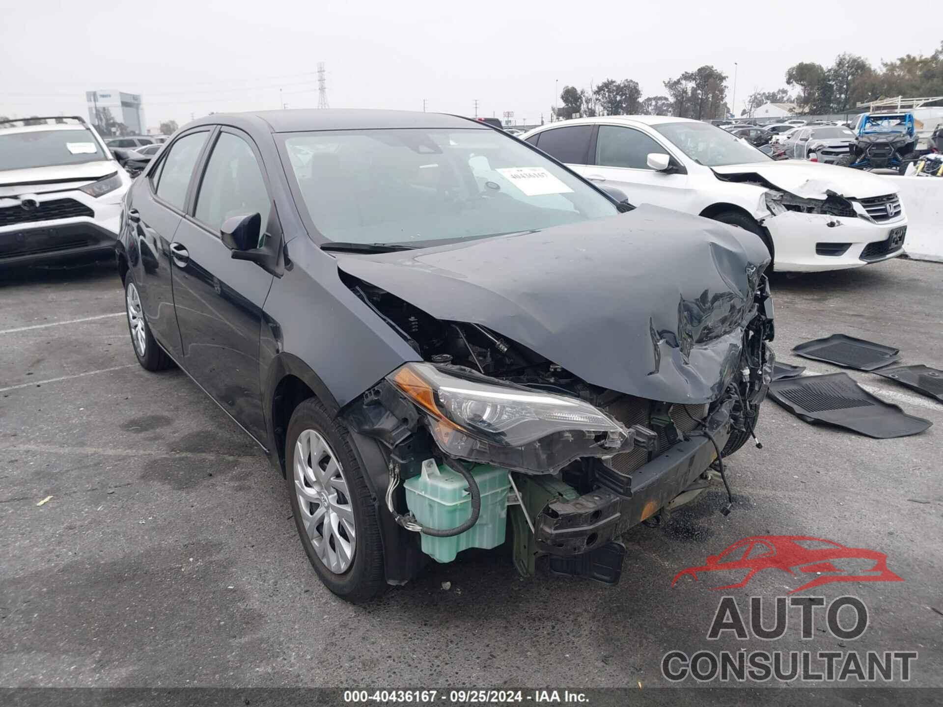TOYOTA COROLLA 2018 - 5YFBURHE8JP830184