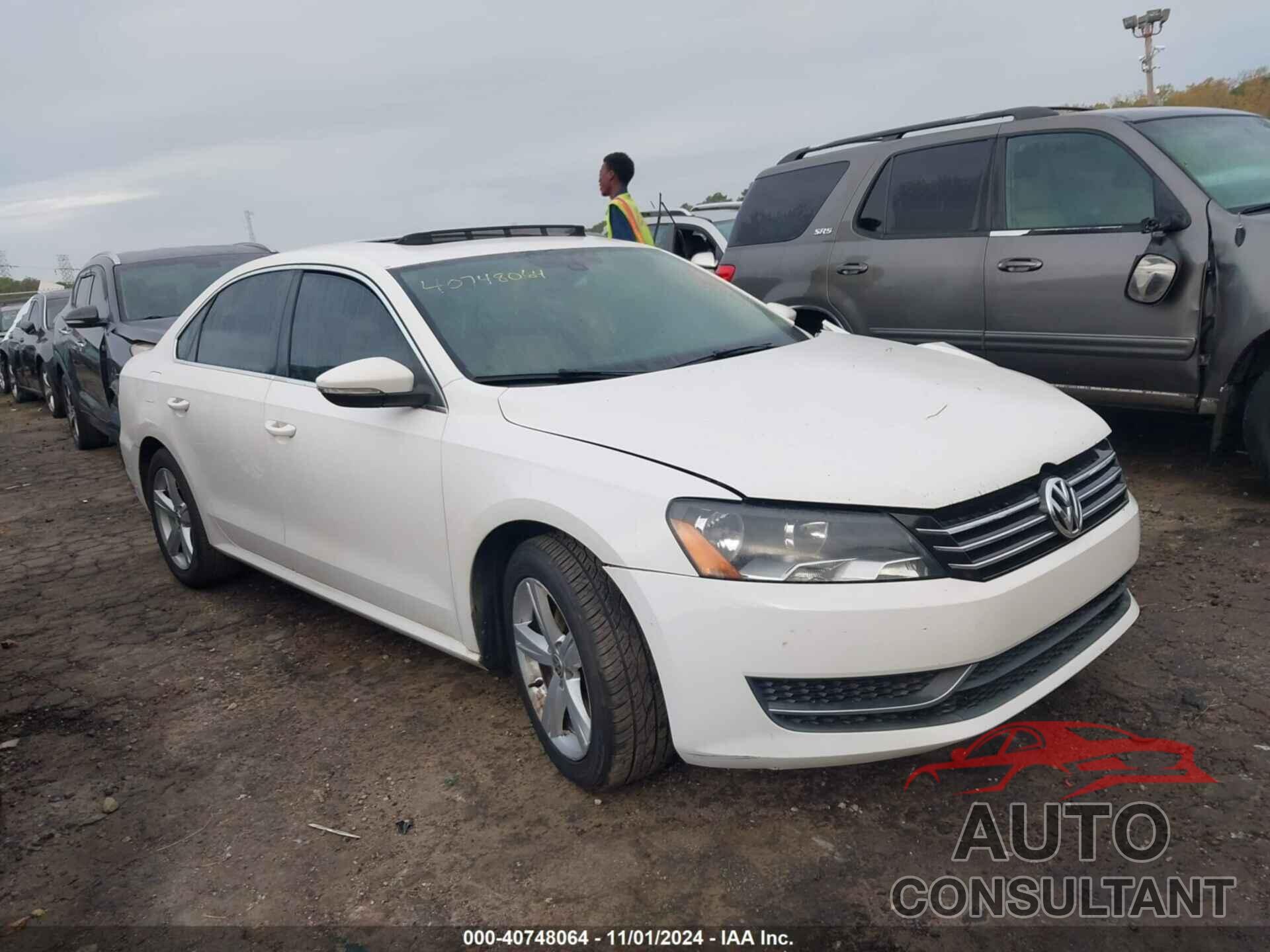 VOLKSWAGEN PASSAT 2012 - 1VWBH7A34CC096945