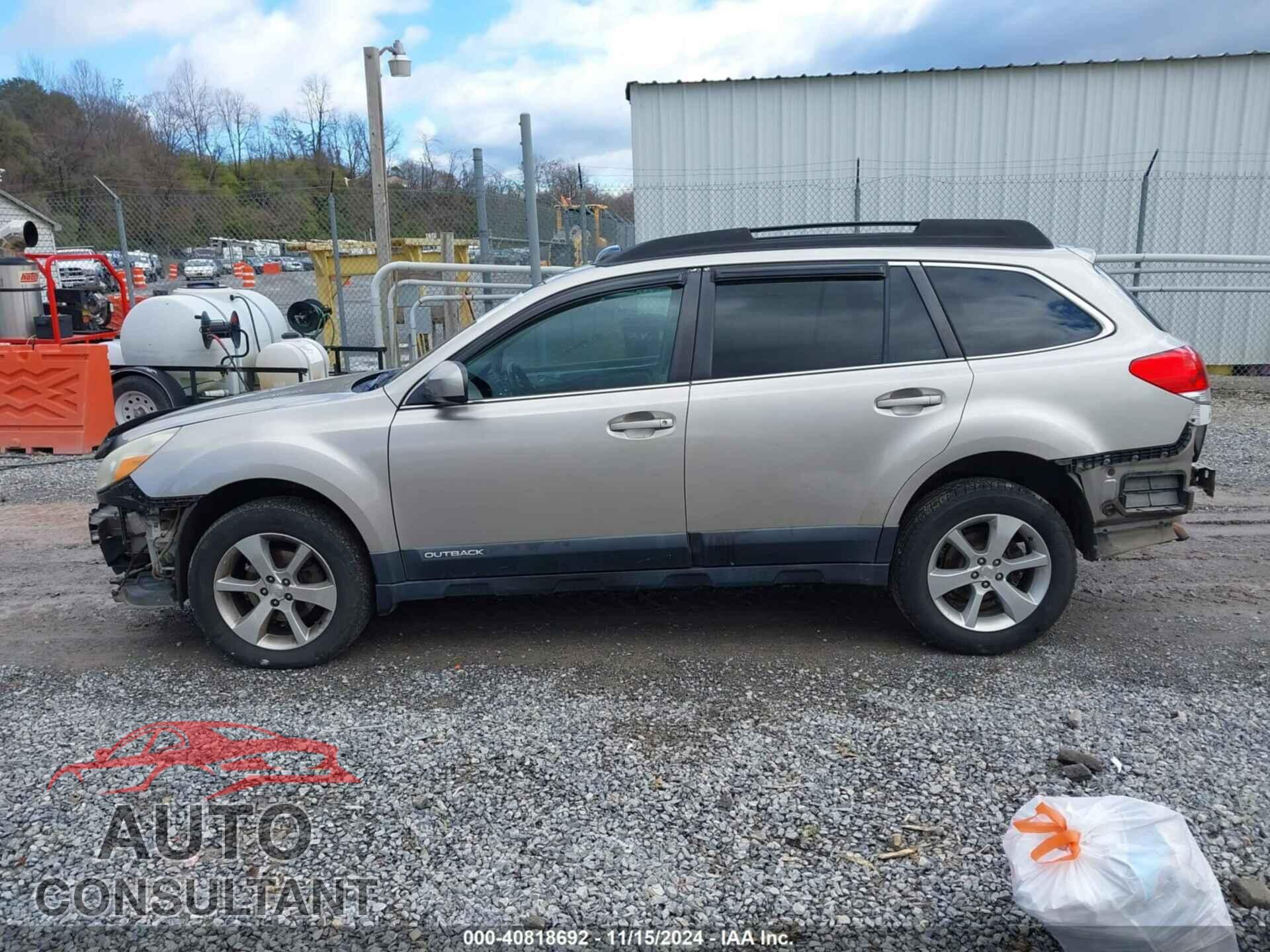 SUBARU OUTBACK 2014 - 4S4BRBLC4E3292852