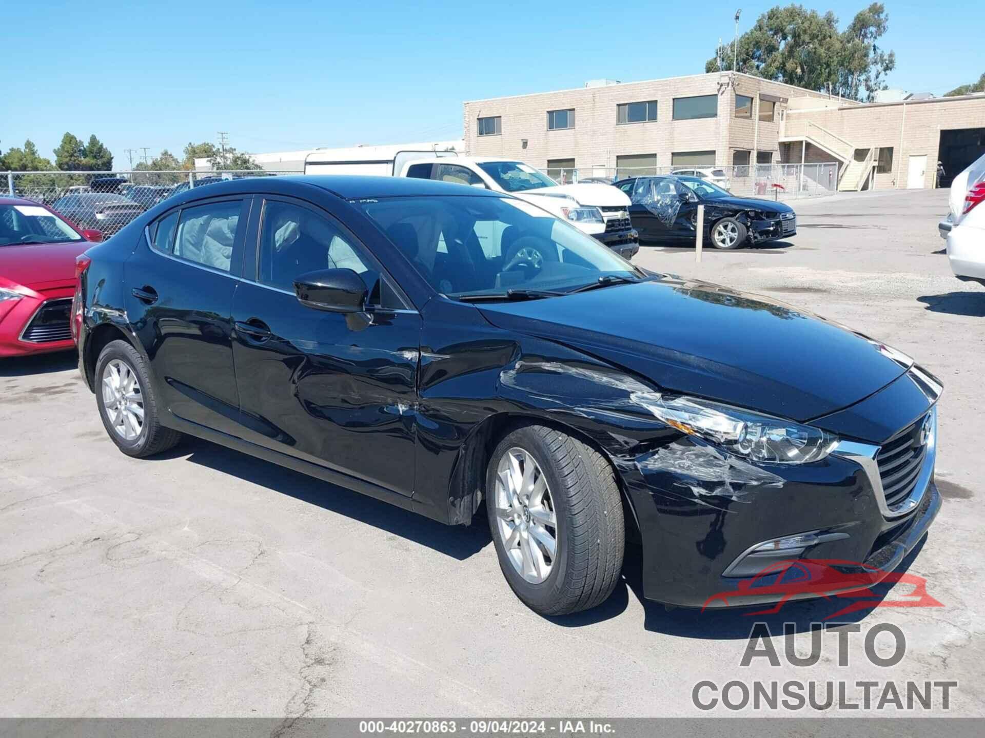 MAZDA MAZDA3 2018 - 3MZBN1U70JM223531