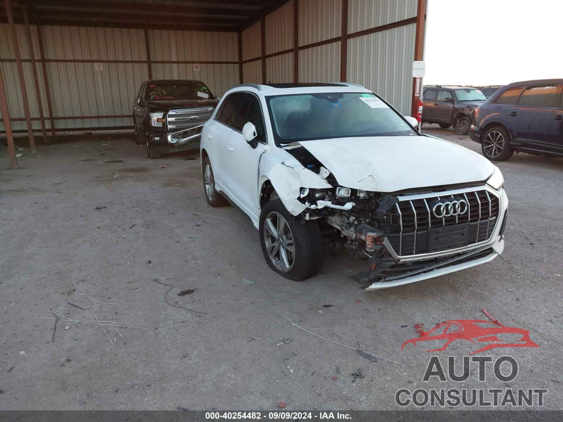 AUDI Q3 2019 - WA1EECF39K1071800