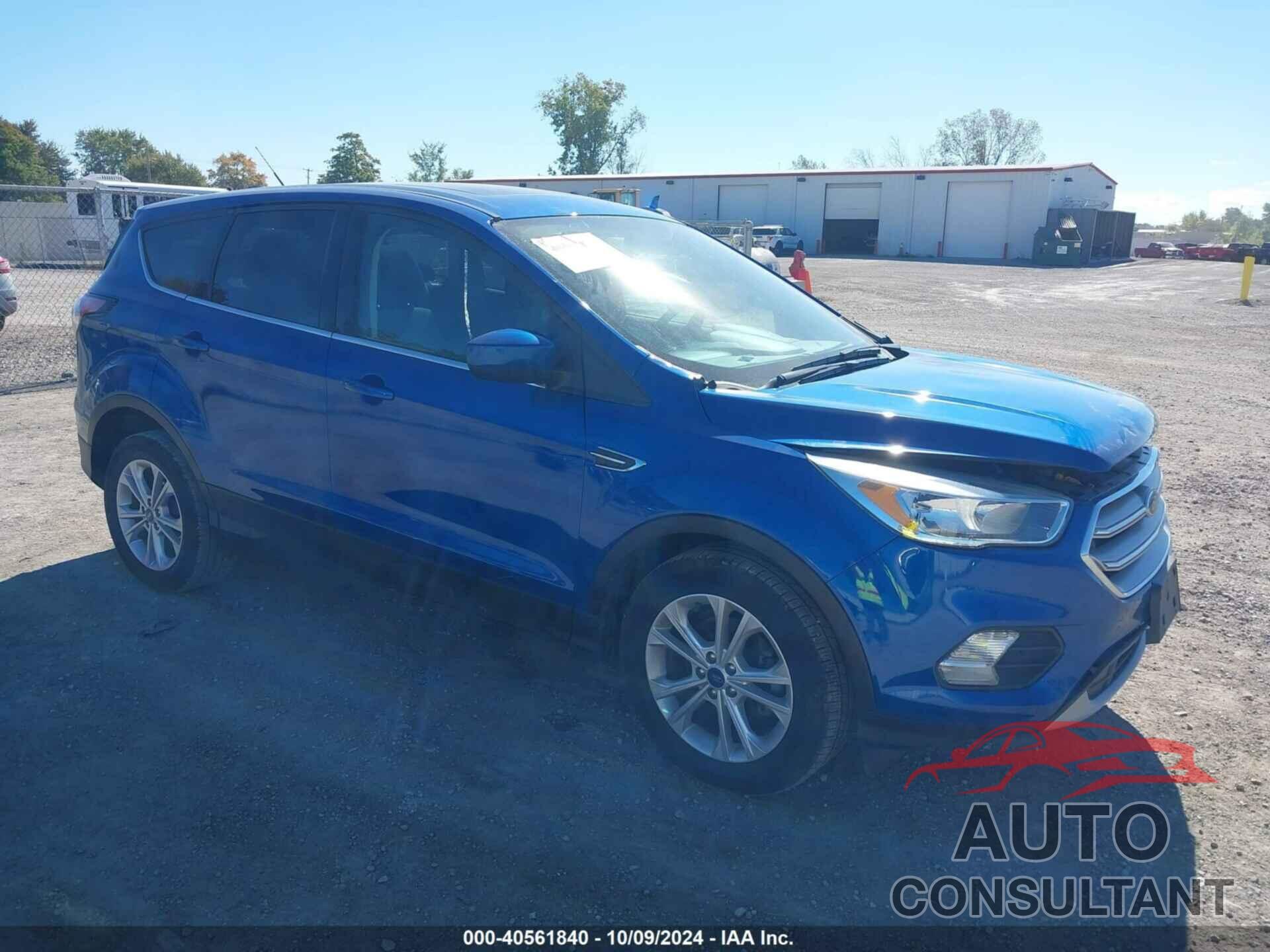 FORD ESCAPE 2017 - 1FMCU0GD1HUC21343