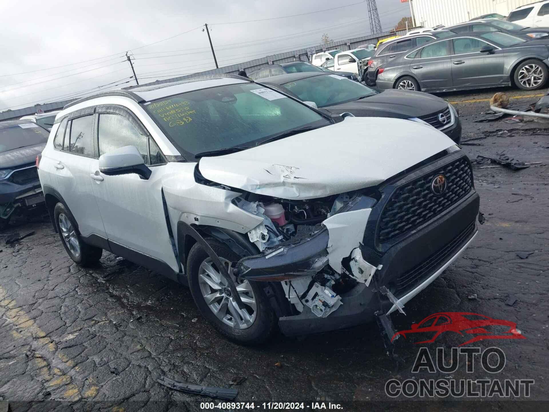 TOYOTA COROLLA CROSS 2024 - 7MUBAABG2RV085512