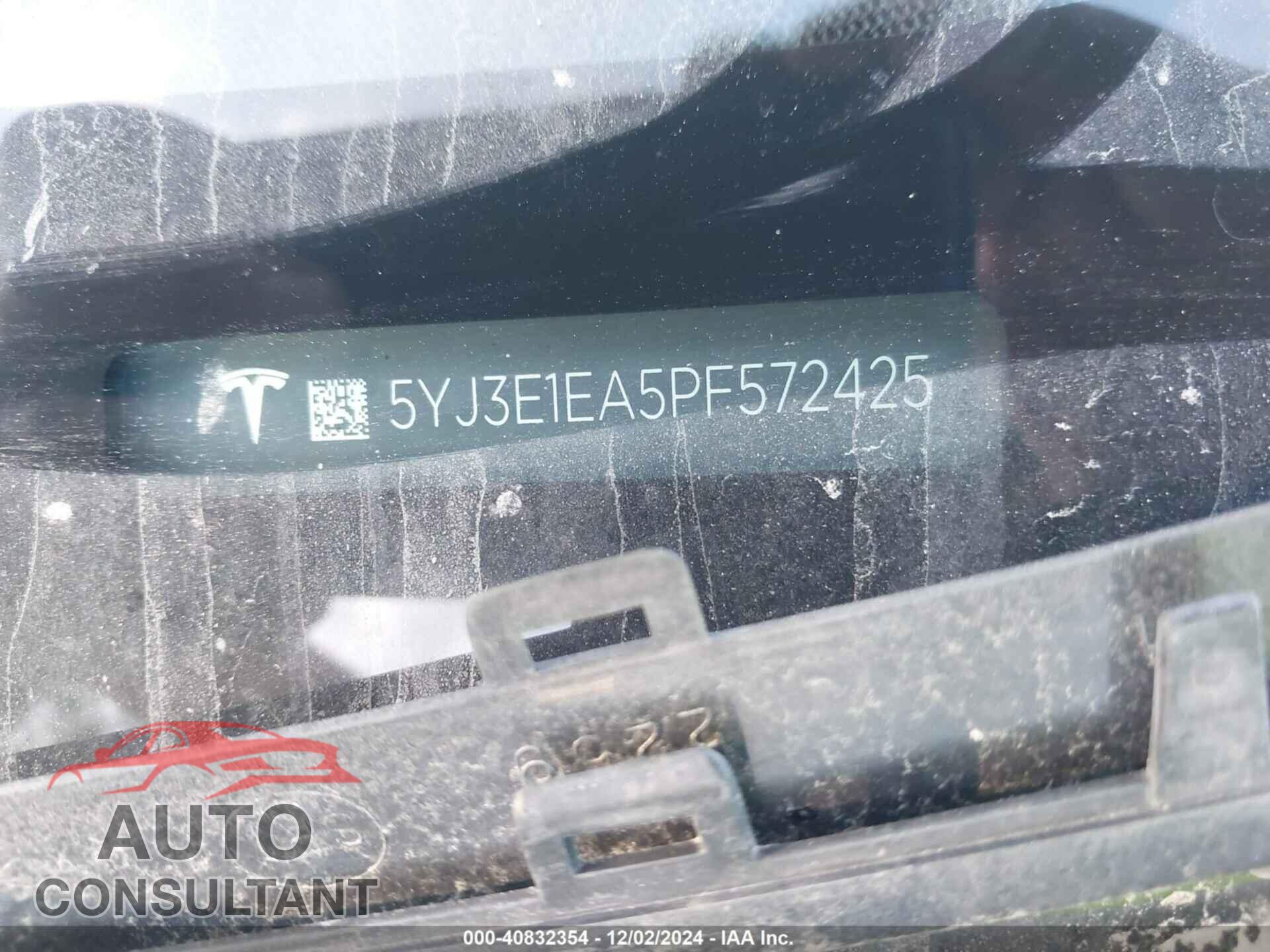 TESLA MODEL 3 2023 - 5YJ3E1EA5PF572425