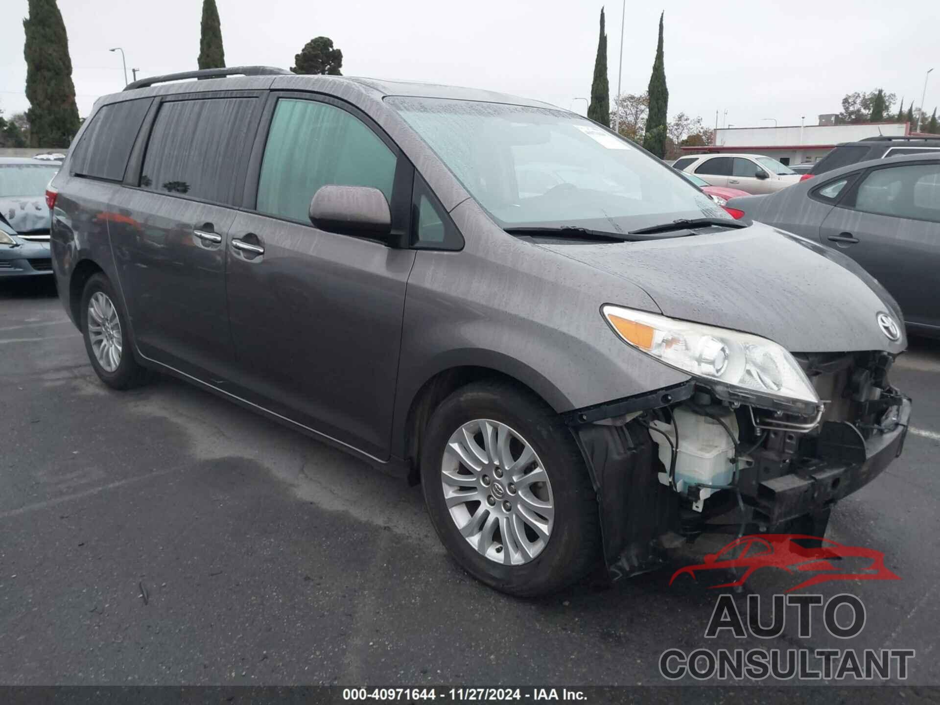 TOYOTA SIENNA 2015 - 5TDYK3DCXFS551660