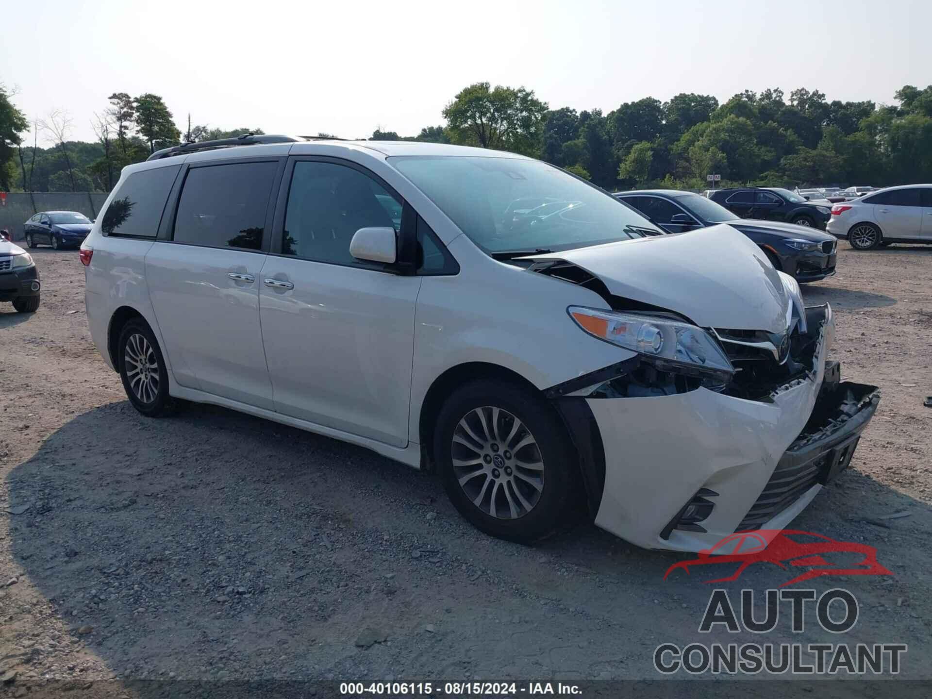 TOYOTA SIENNA 2018 - 5TDYZ3DC9JS920190