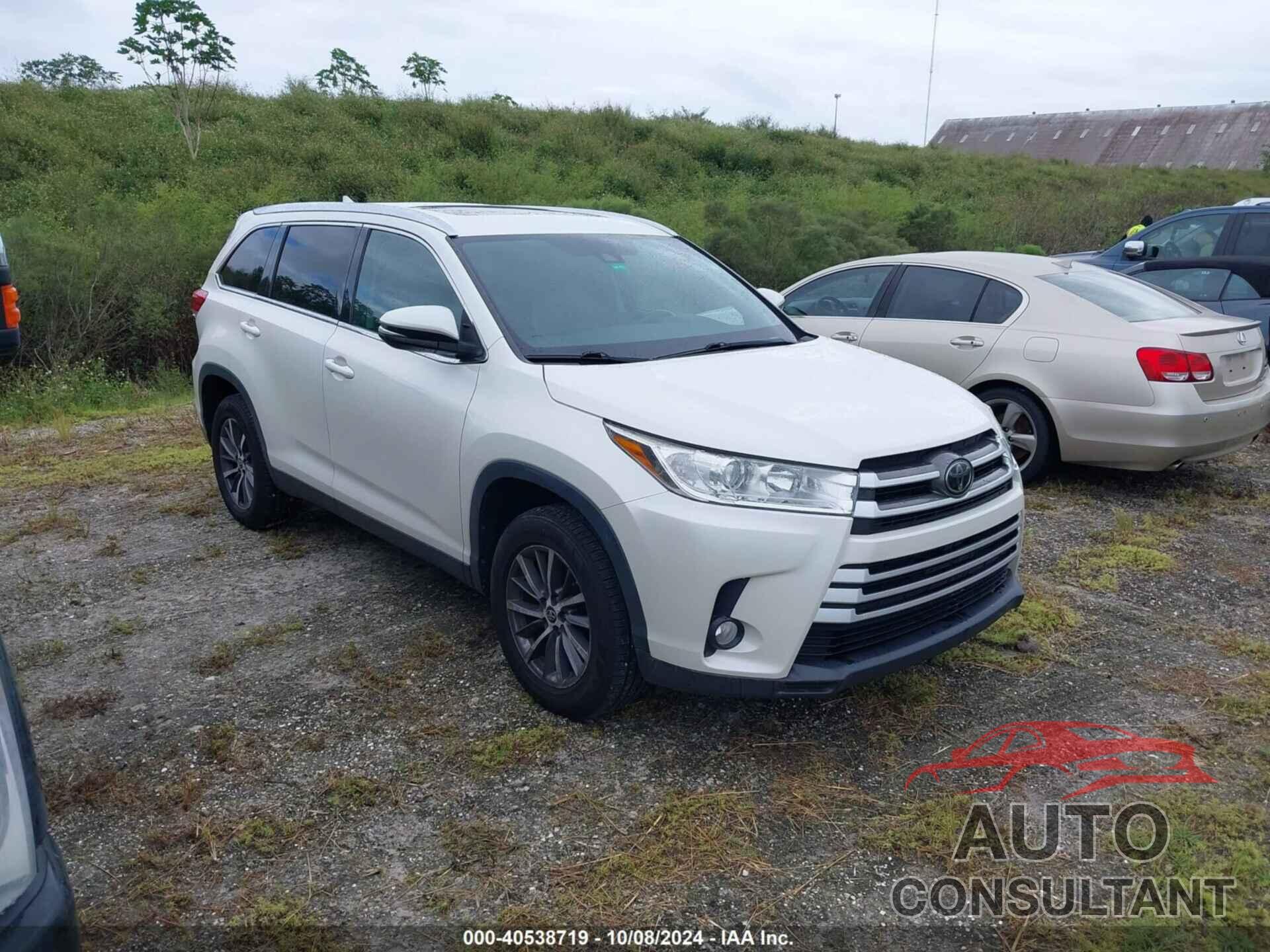 TOYOTA HIGHLANDER 2019 - 5TDKZRFHXKS557711