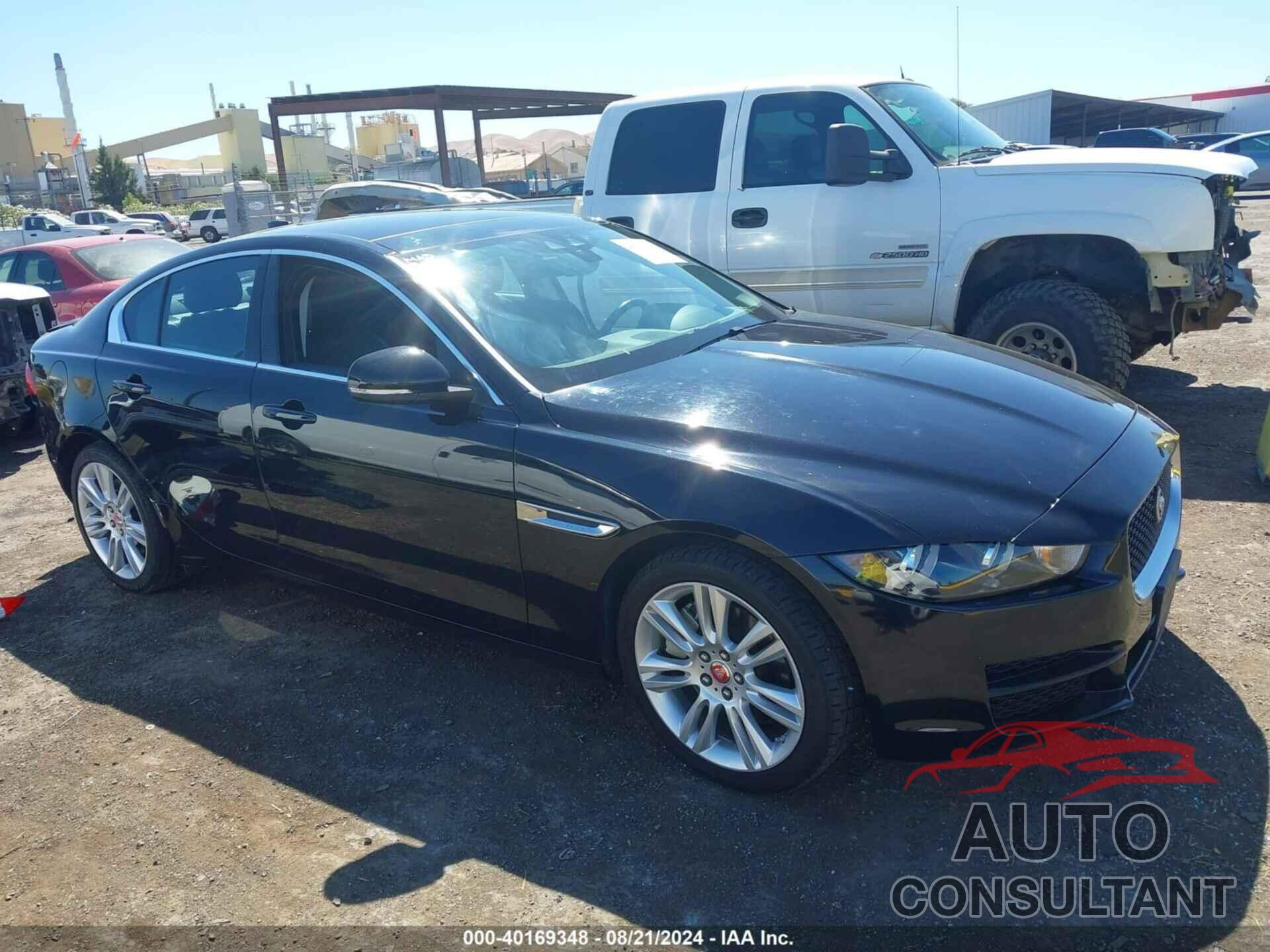 JAGUAR XE 2019 - SAJAR4FX2KCP52856